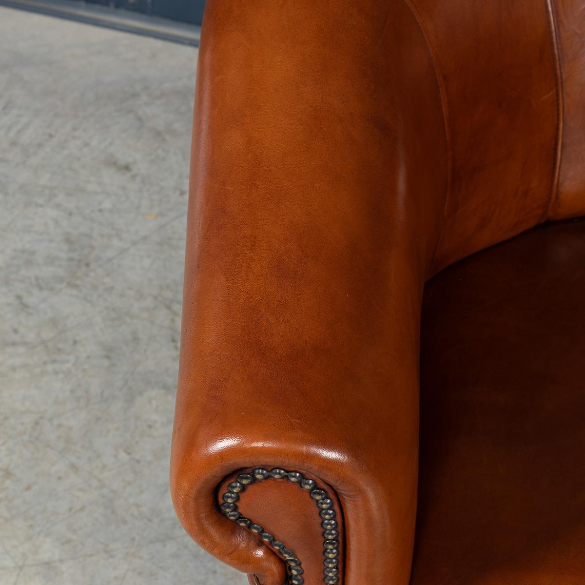 A Pair Of 20th Century Dutch Sheepskin Leather Club Chairs For Sale 5