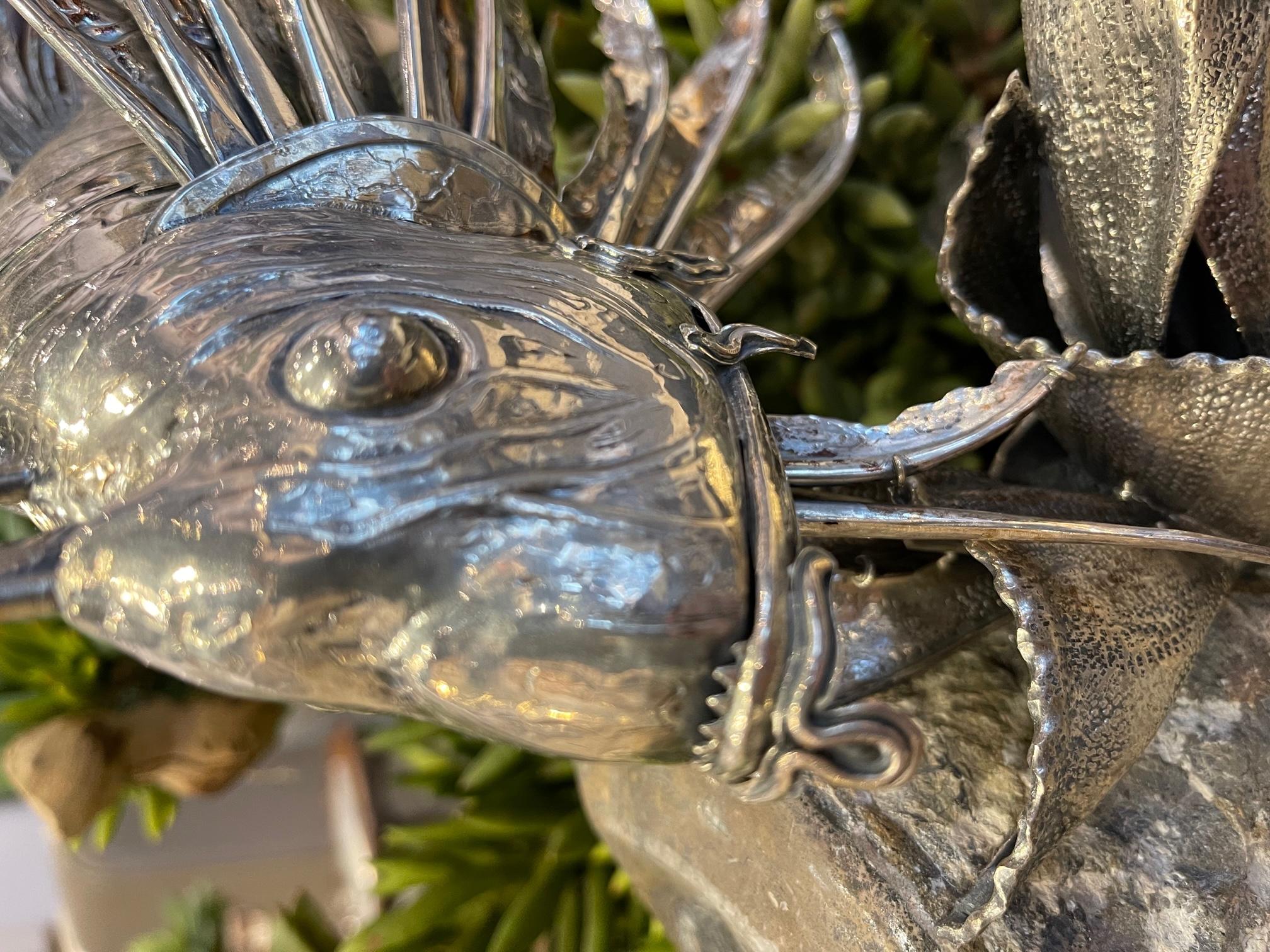 Buccellati coppia di pesci leone in argento del XX secolo, da Milano in vendita 15