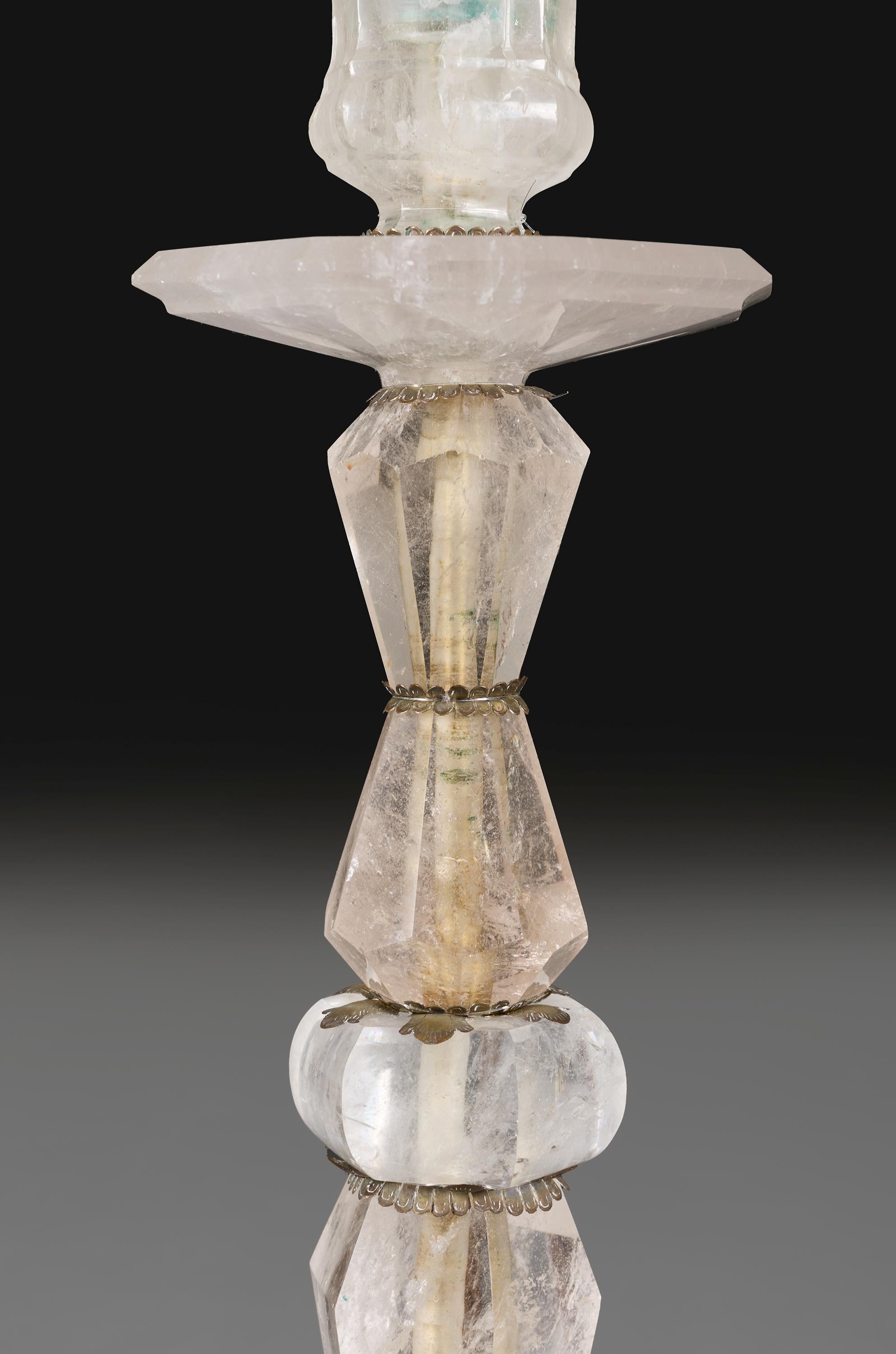 Coppia di lampade da tavolo in cristallo di rocca del XX secolo in scala eccessiva In condizioni buone in vendita a London, GB