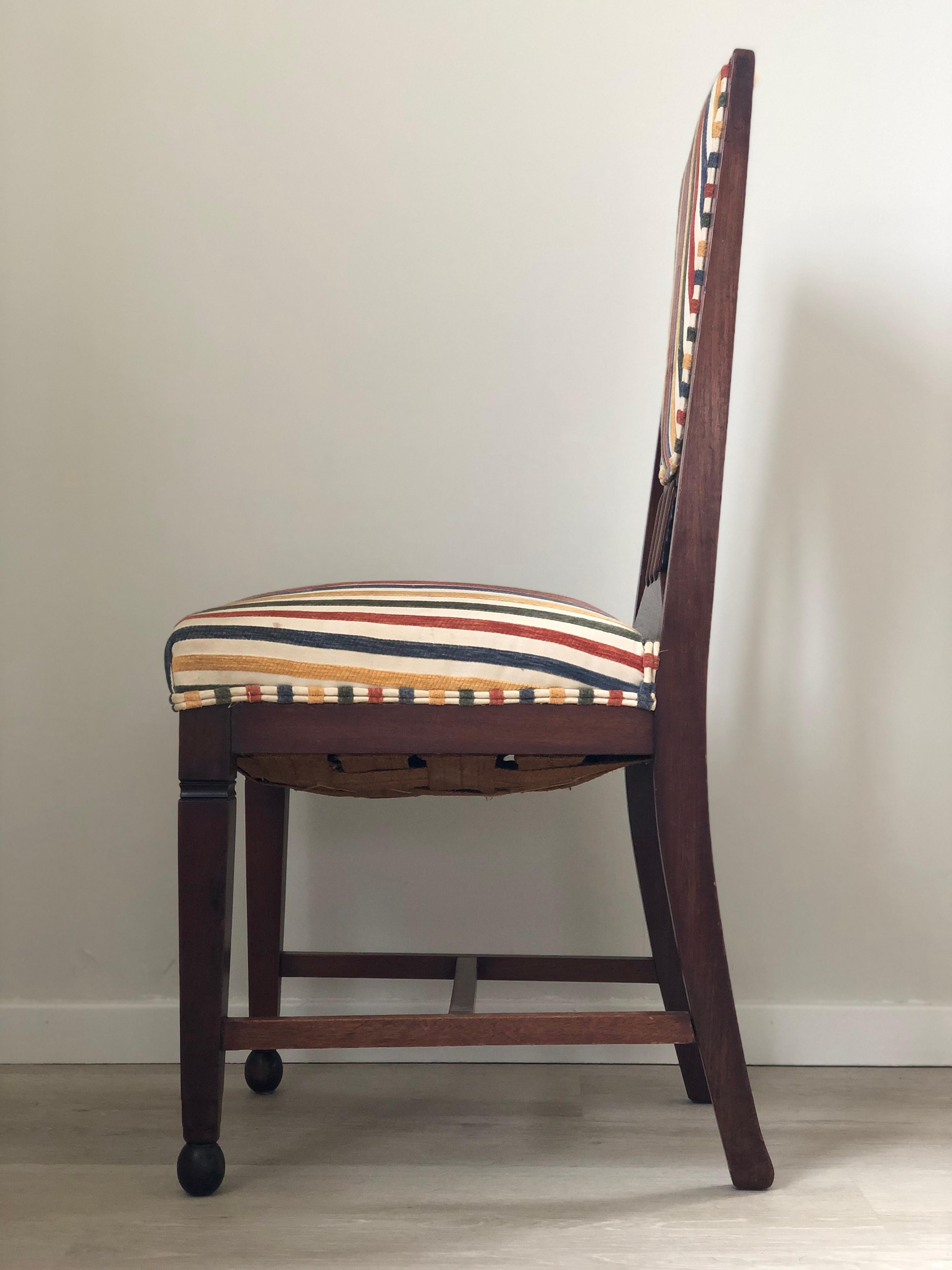 Ensemble de 4 chaises de salle à manger Art Déco de l'école d'Amsterdam 't Woonhuys The Netherlands 193 en vente 1