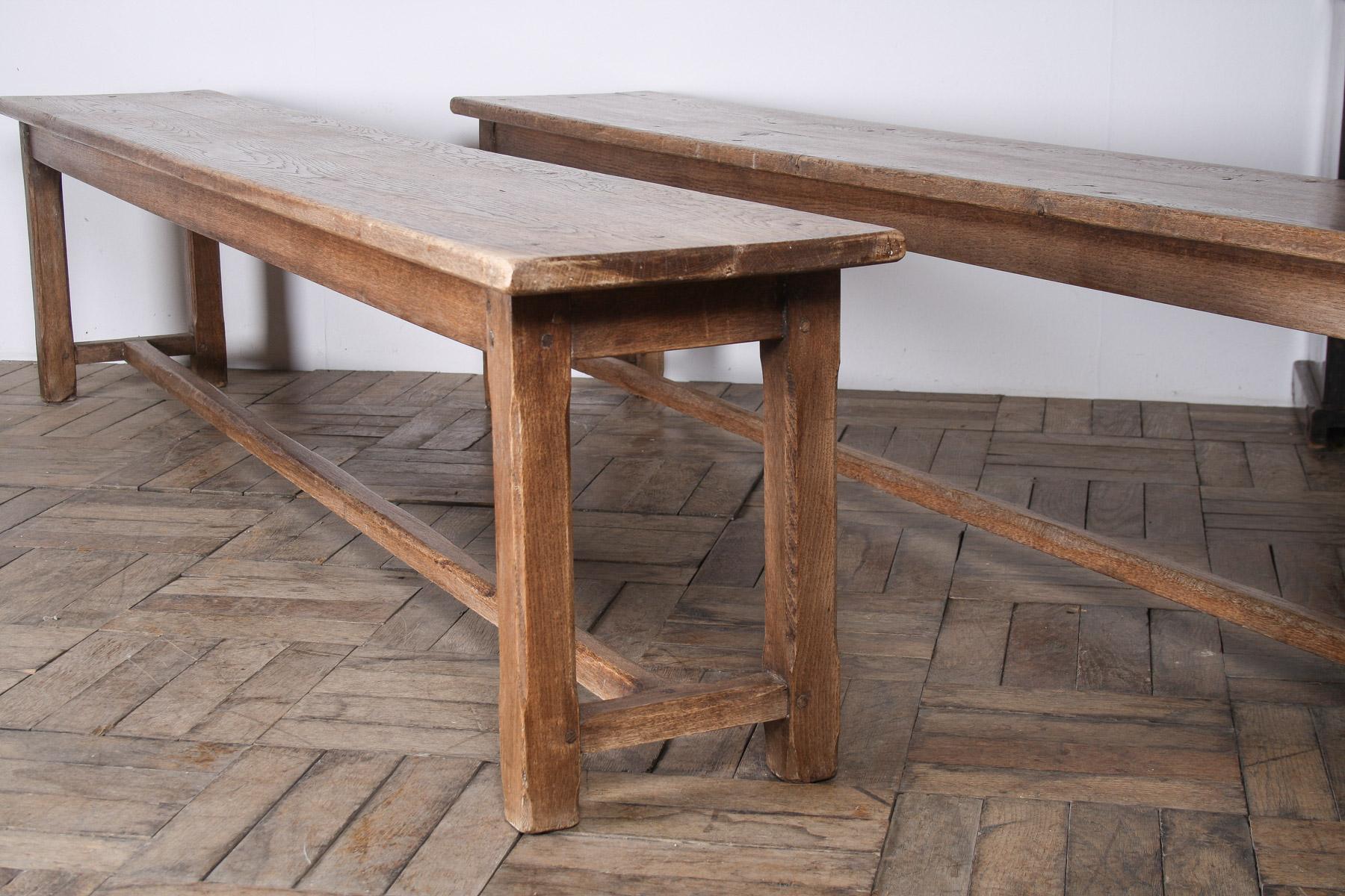 Paire de bancs anciens en chêne français de 1,80 m de long - Circa 1920 en vente 4