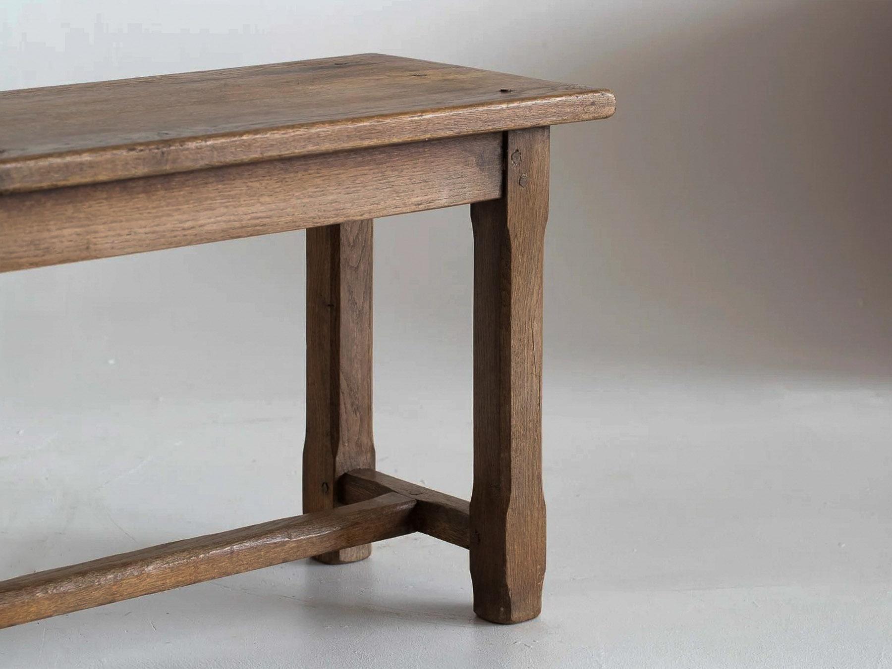 Paire de bancs anciens en chêne français de 1,80 m de long - Circa 1920 en vente 10