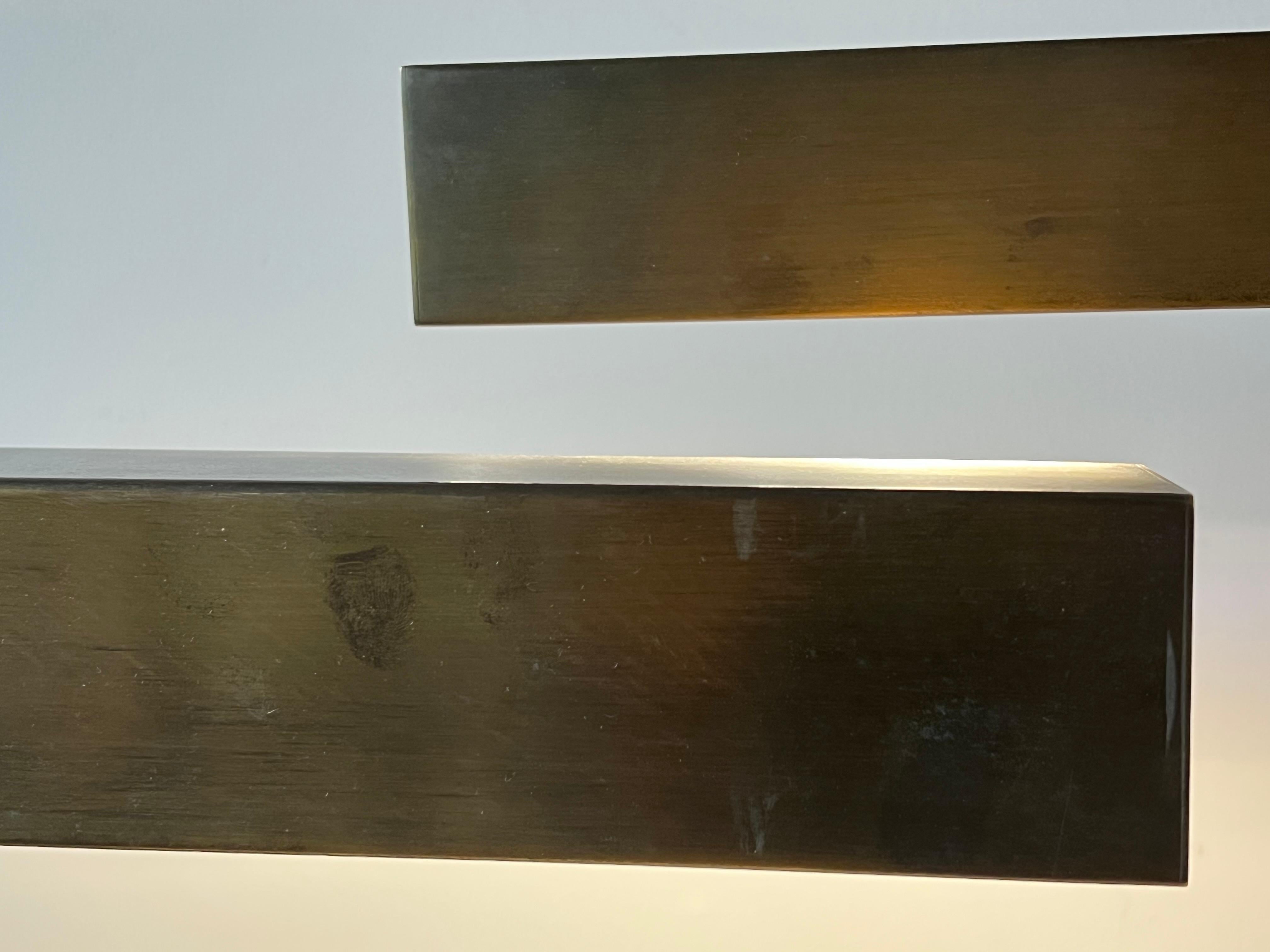 Paire de lampes de table à hauteur réglable en bronze vers 1960 en vente 3