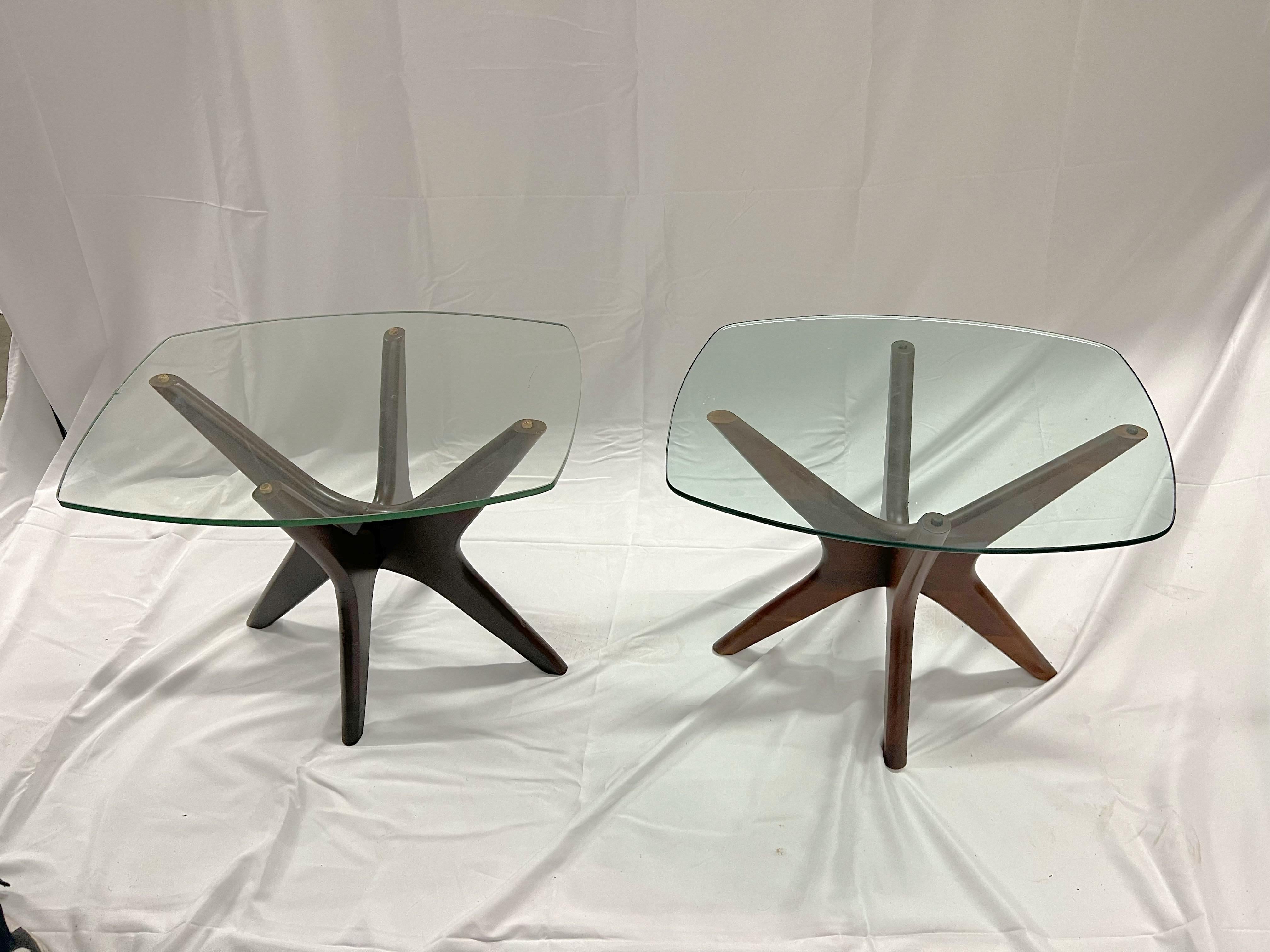 A pair of Adrian Pearsall Mid-Century Modern Style Jax Side Tables In Good Condition For Sale In Charleston, SC