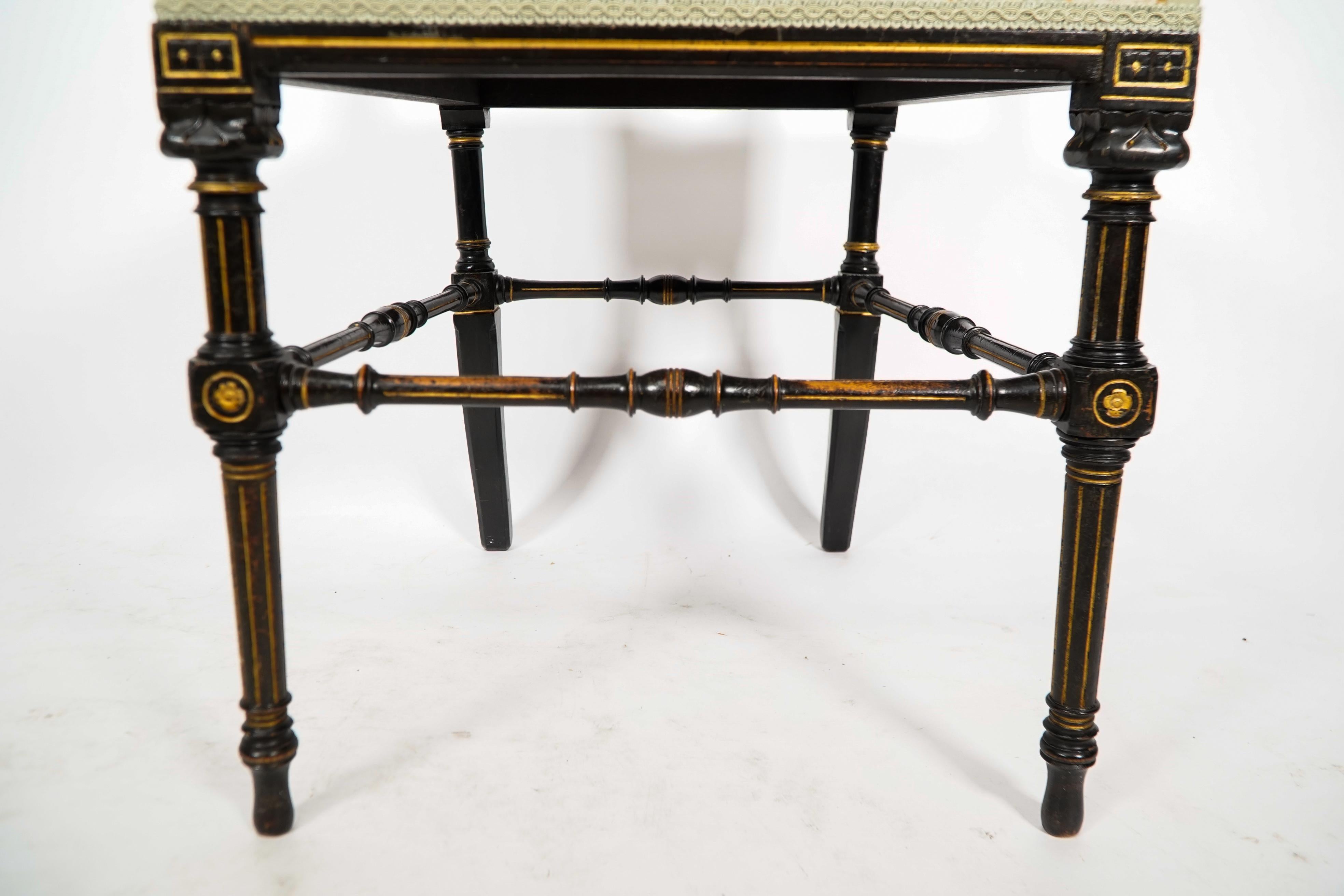 Whytock & Reid. A pair of Aesthetic Movement ebonized & parcel gilt side chairs. For Sale 4