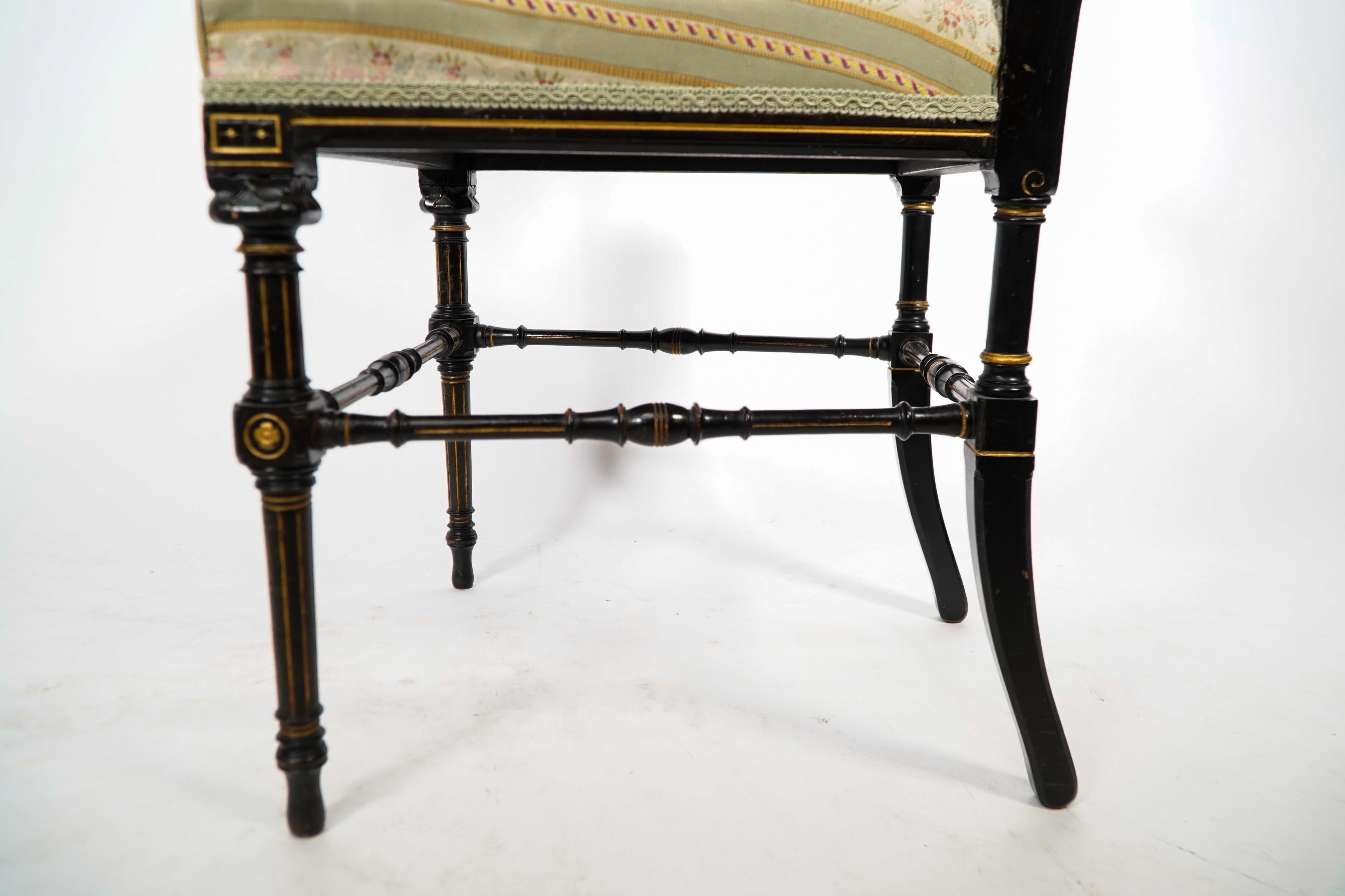 Whytock & Reid. A pair of Aesthetic Movement ebonized & parcel gilt side chairs. For Sale 8
