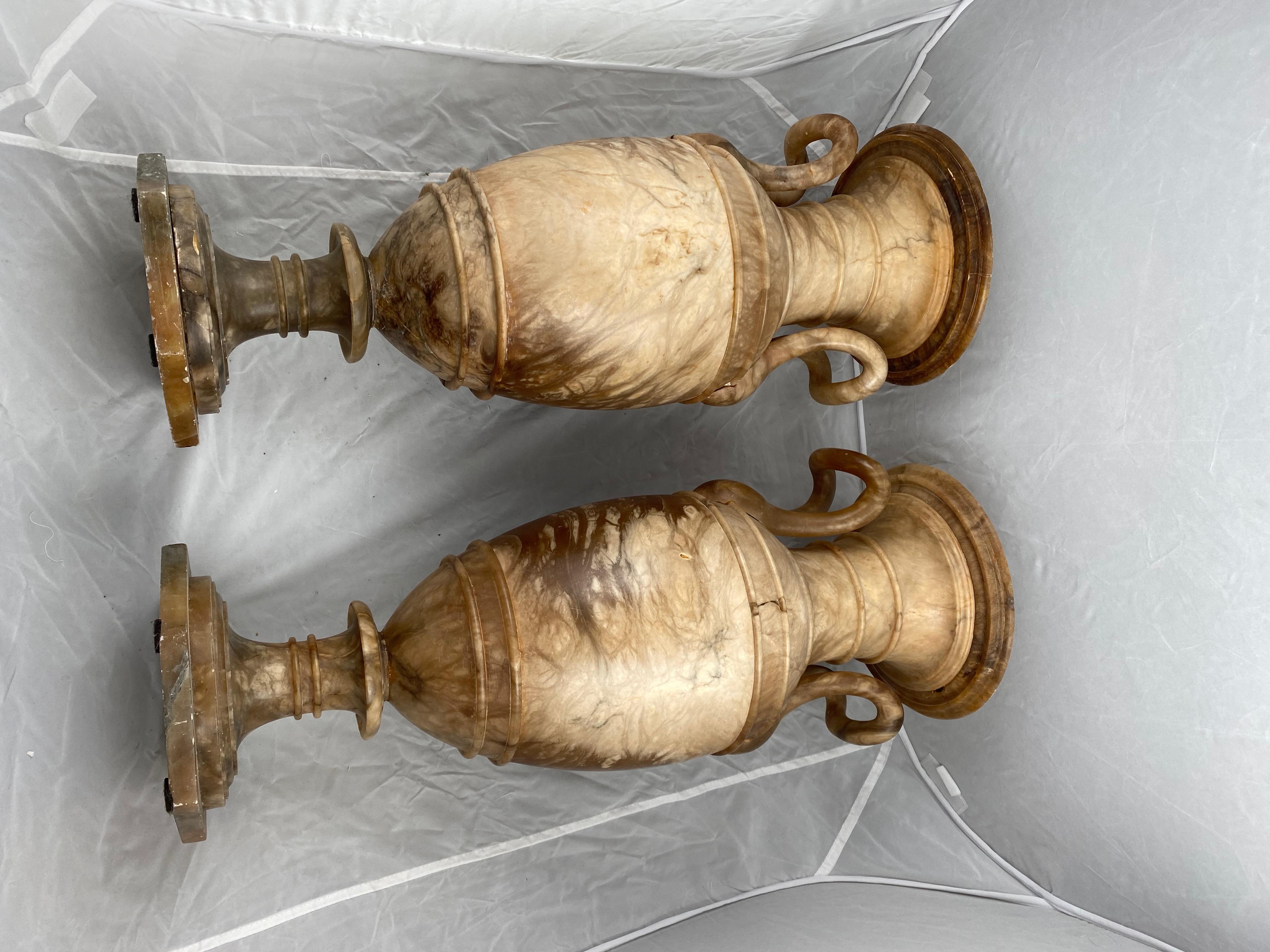 Pair of Alabaster Vases, Early 19th Century In Good Condition In Stockholm, SE