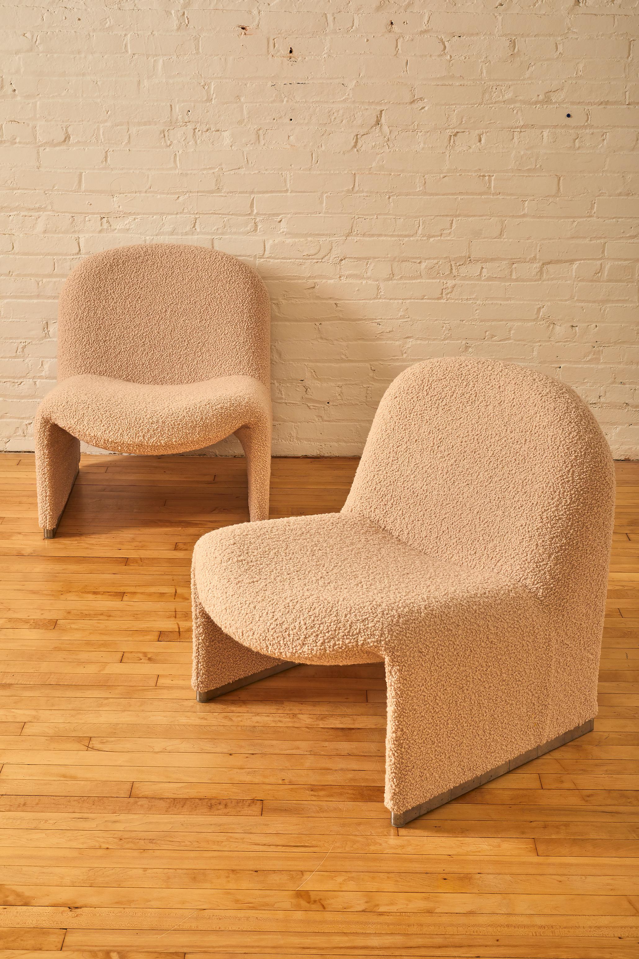 Pair of Alky Chairs by Giancarlo Piretti 3