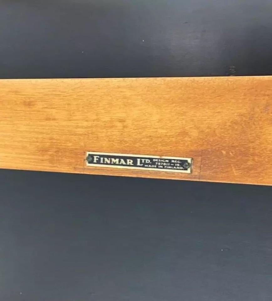 20ième siècle Paire de chaises de couloir Alvar Aalto, modèle 403 par Finmar en vente