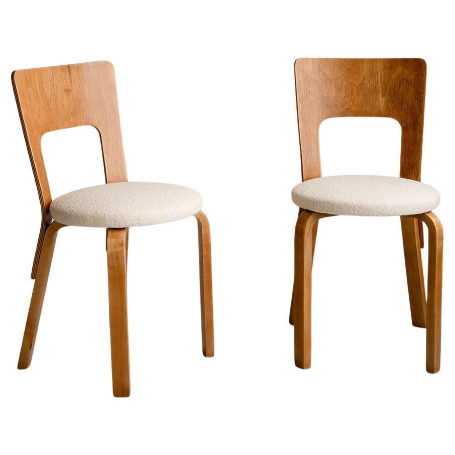 A Pair of Alvar Aalto Side Chairs for Artek Model 66