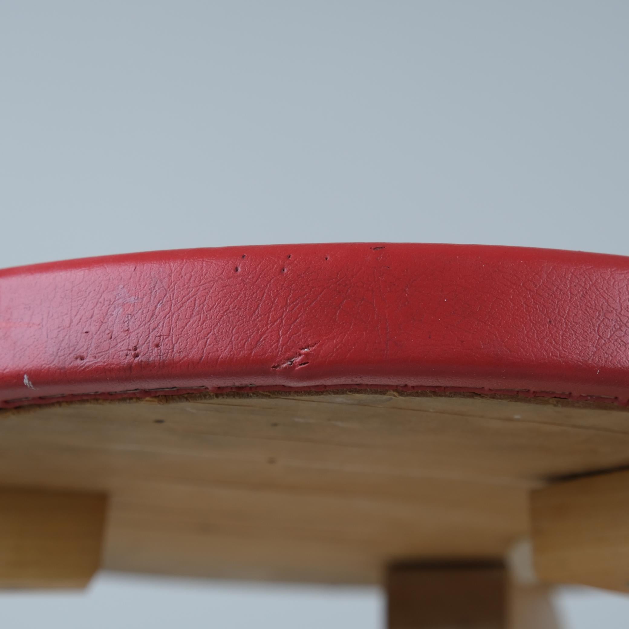 Birch A Pair of Alvar Aalto Stools Model 60, Red Pegamoid Upholstery, Artek 1950s For Sale