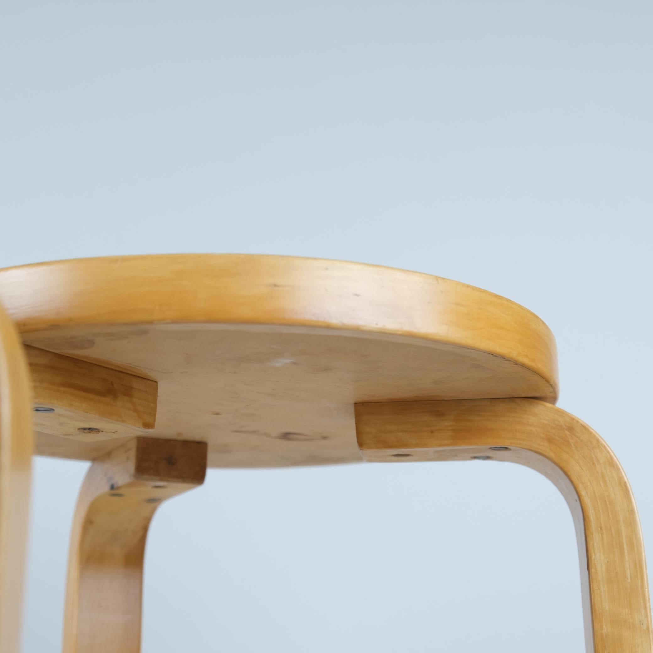 A Pair of Alvar Aalto Stools Model no 60, Black Laminate, Artek 1950s For Sale 3