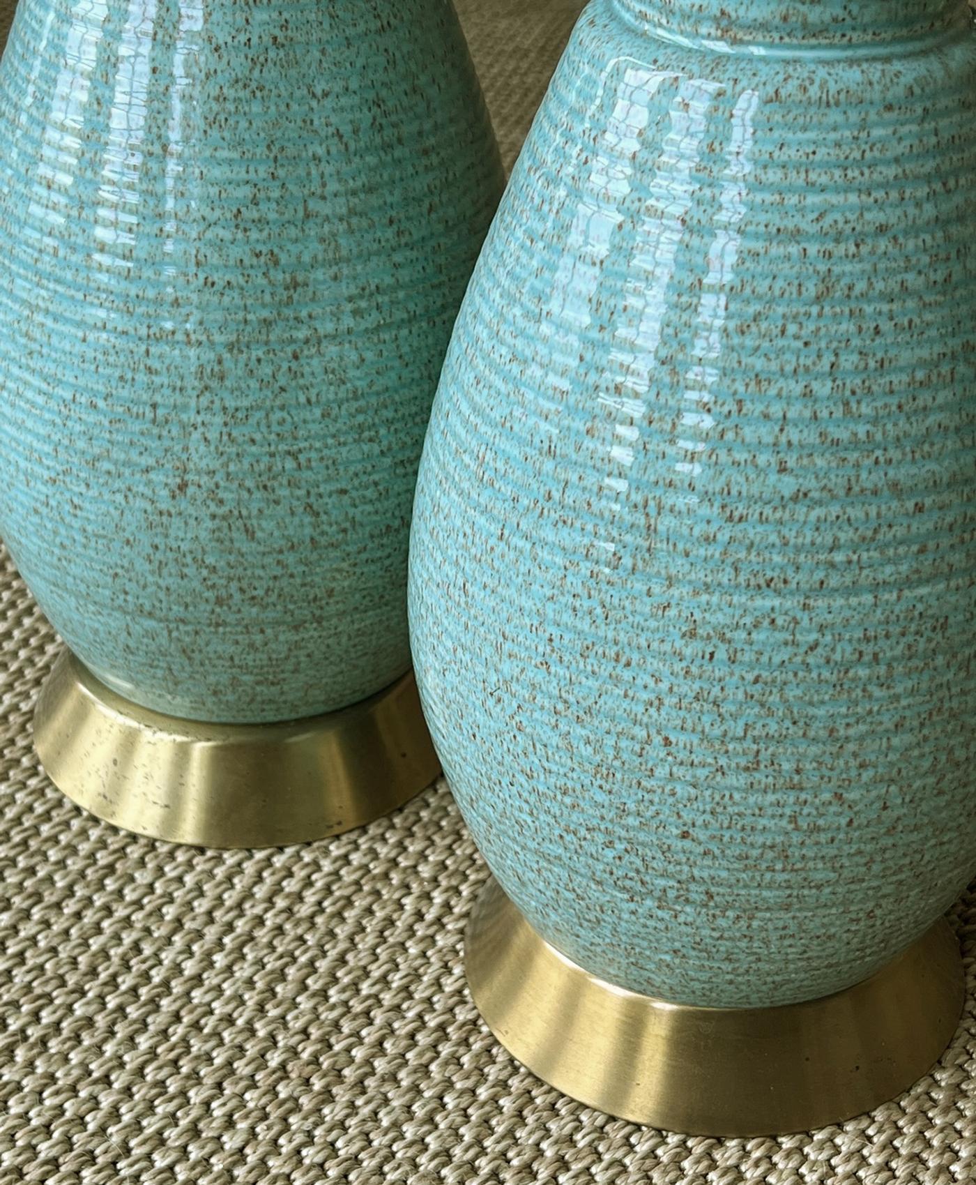 North American A Pair of American 1960s Hand-thrown Pottery Seafoam-Green Glazed Lamps For Sale