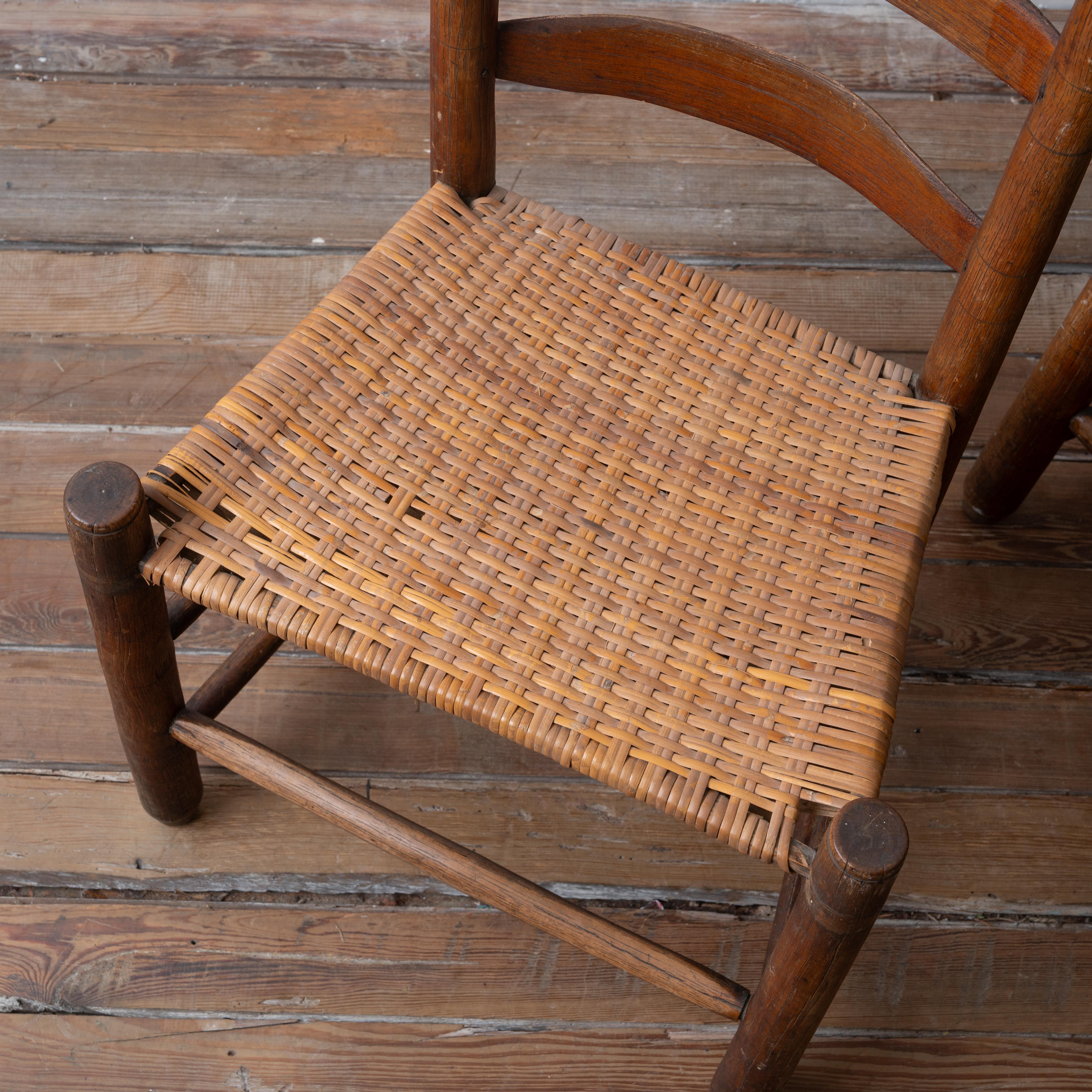 Paire de chaises américaines à dossier en échelle, 19e siècle en vente 4