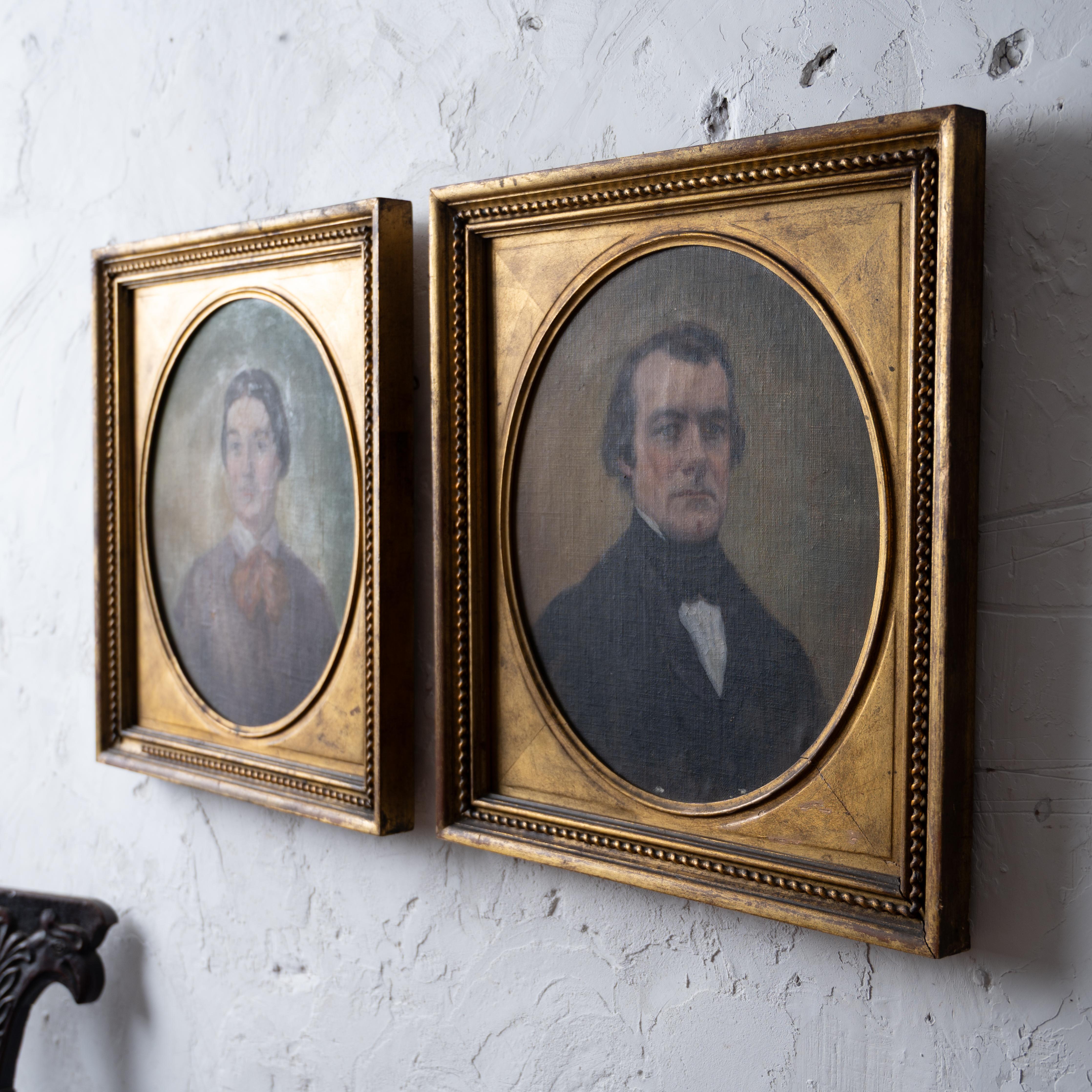 Ein Paar amerikanische Porträtgemälde, 19. Jahrhundert (Leinwand) im Angebot
