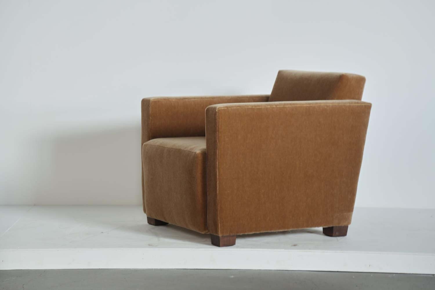 A Pair of Angular Armchairs, Upholstered in Pure Mohair In Good Condition For Sale In LEWES, GB