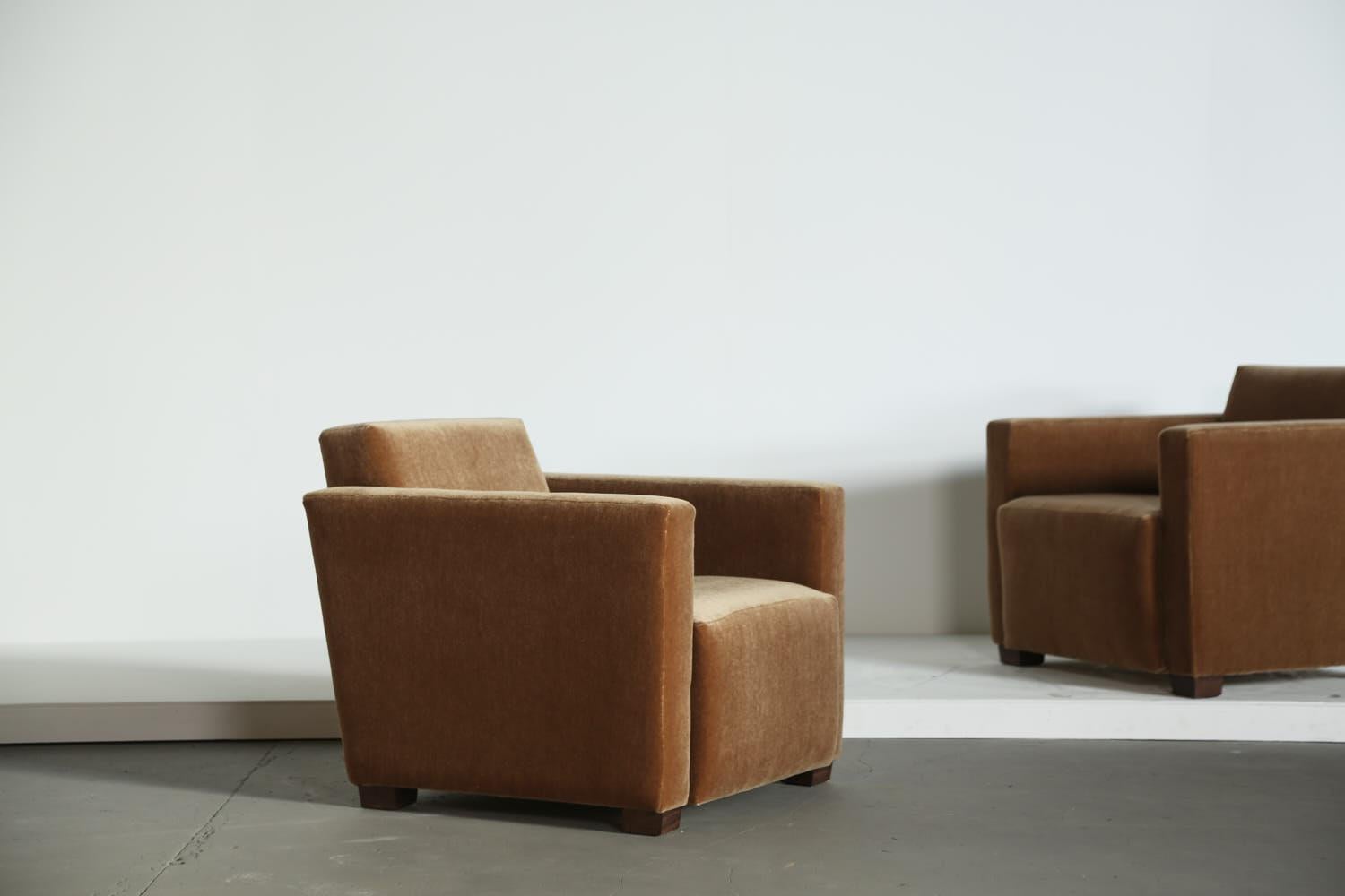 Contemporary A Pair of Angular Armchairs, Upholstered in Pure Mohair For Sale