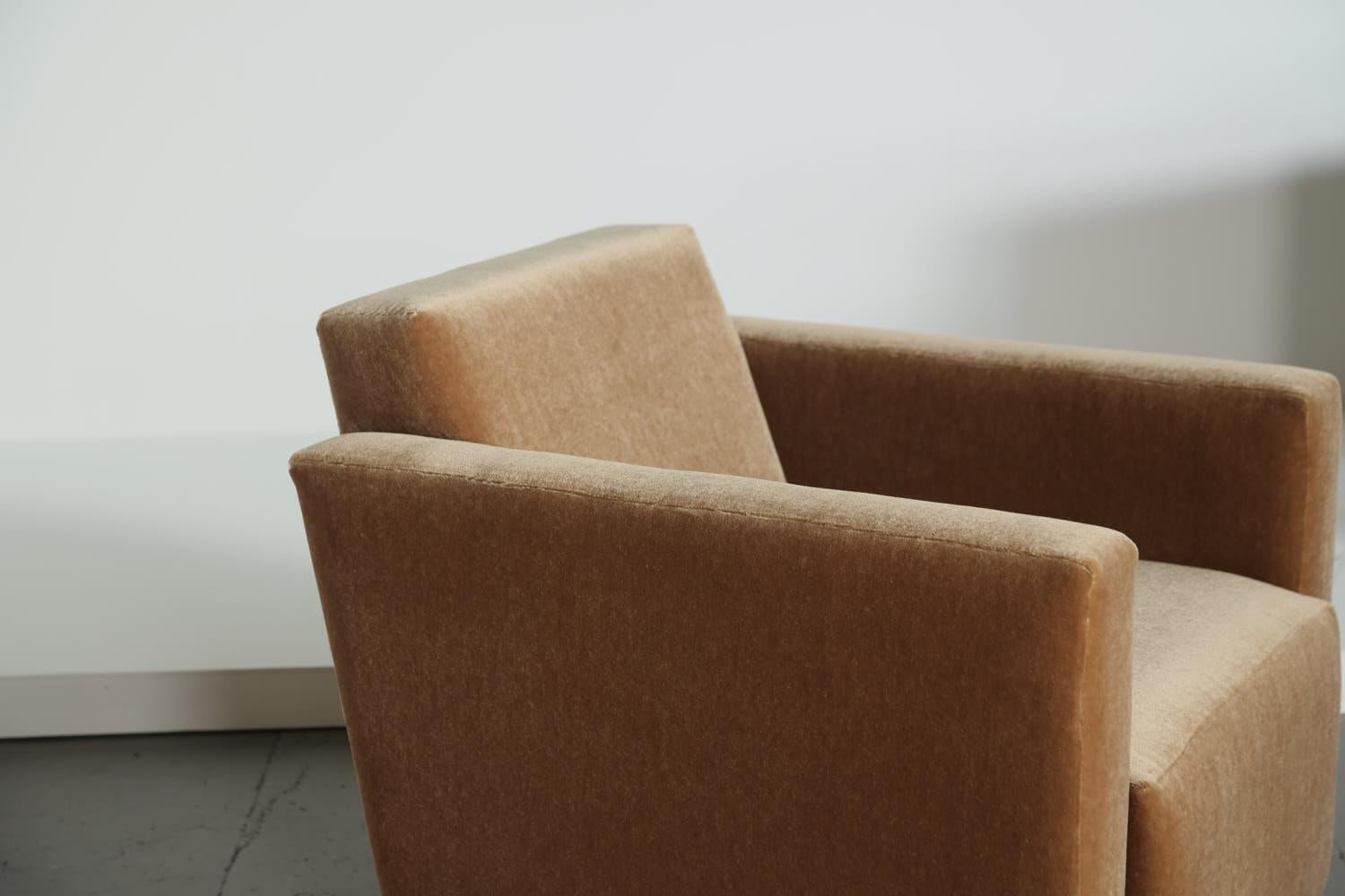 Alpaca A Pair of Angular Armchairs, Upholstered in Pure Mohair For Sale