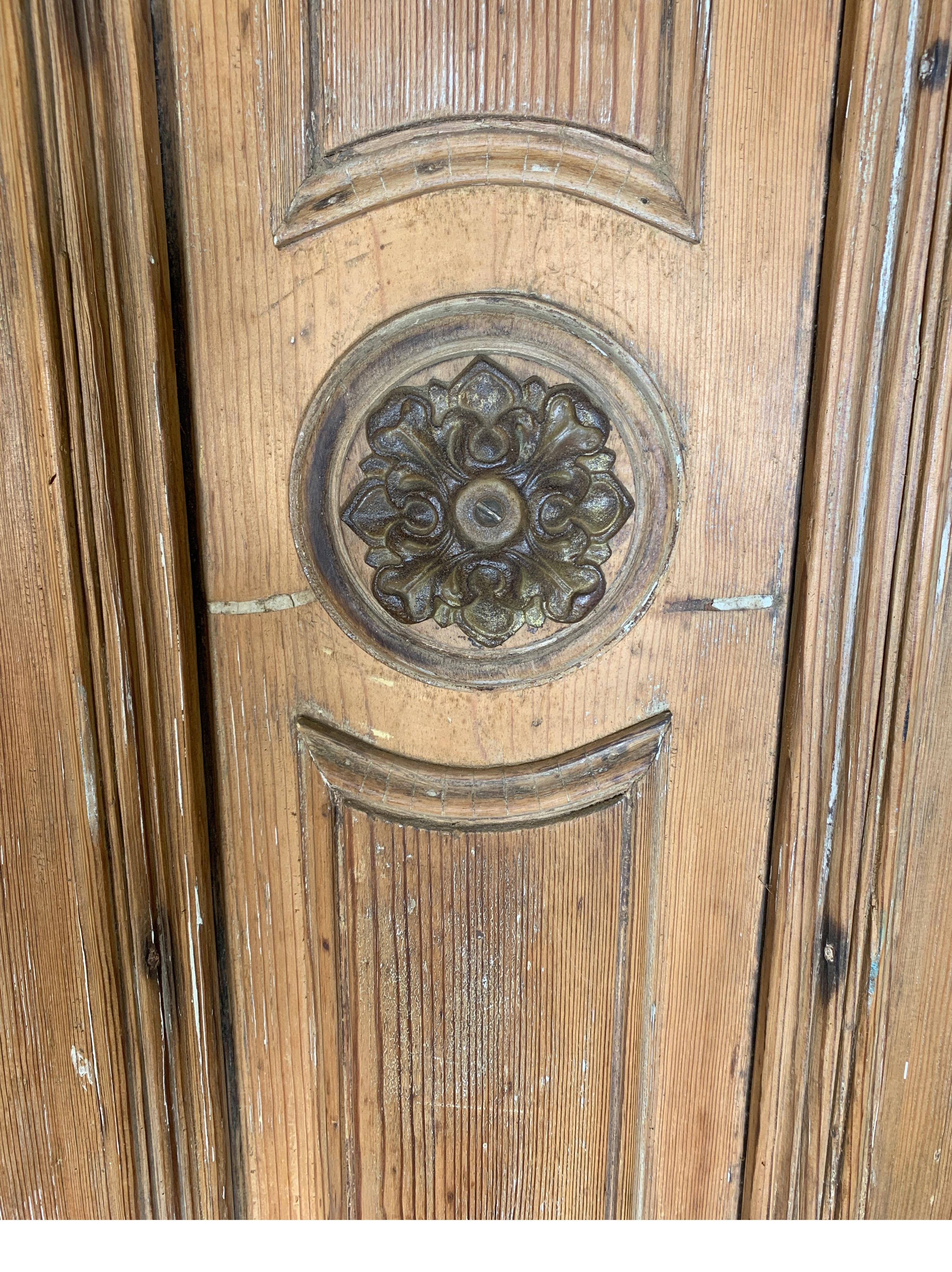 Pair of Antique 19th Century Handmade Pine Doors In Good Condition In Lambertville, NJ