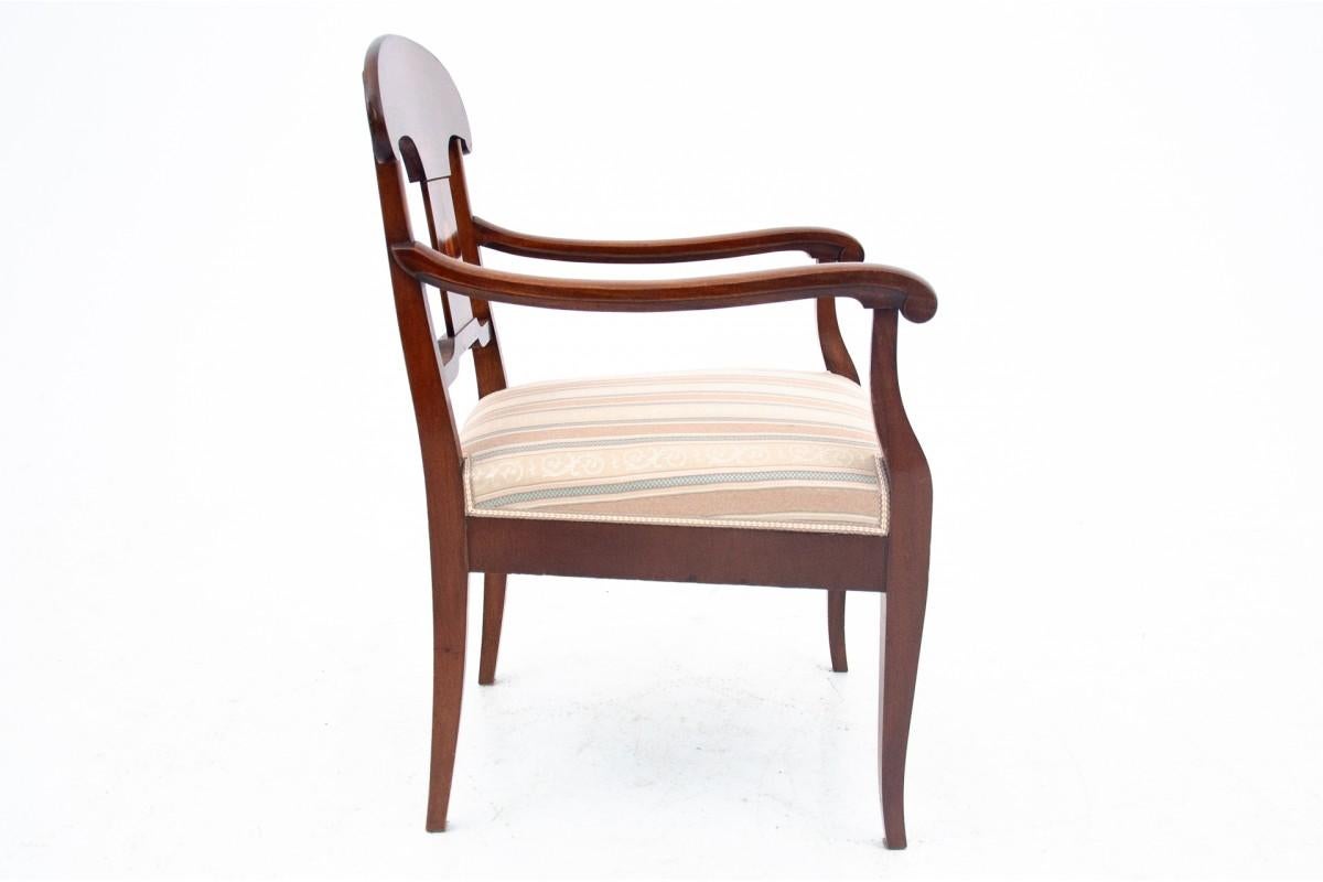 Paire de fauteuils anciens datant d'environ 1860, Europe du Nord. en vente 2