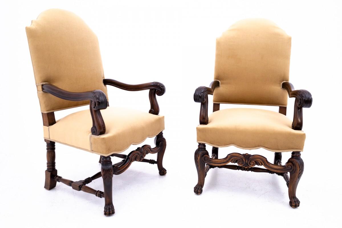 Antique armchairs from the turn of the 19th and 20th centuries, Western Europe.

Armchairs in very good condition, professionally renovated. The seat and backrest are covered with new fabric.

Dimensions: height 128 cm / seat height. 47 cm / width
