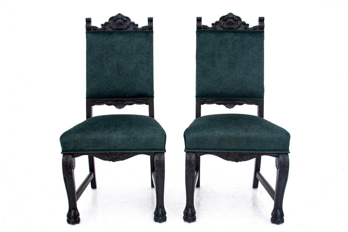 Louis XVI Paire de chaises anciennes sur pattes de lion, Europe de l'Ouest, vers 1920. en vente
