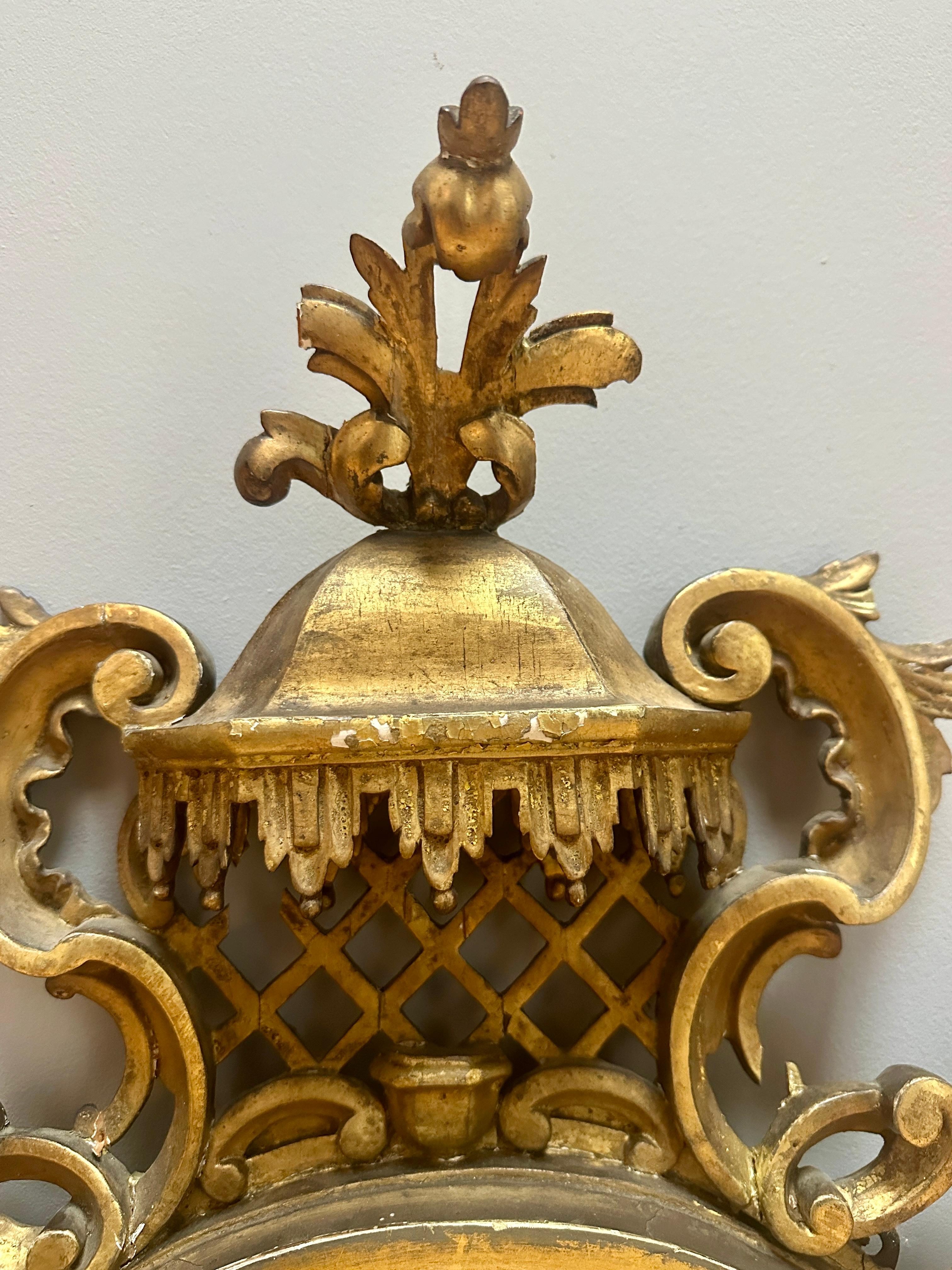 Un par de espejos de pared ingleses antiguos de madera dorada en Bueno estado para la venta en London, GB