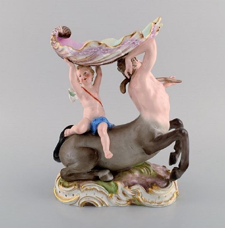 German Pair of Antique Figurative Meissen Compotes in Hand-Painted Porcelain For Sale