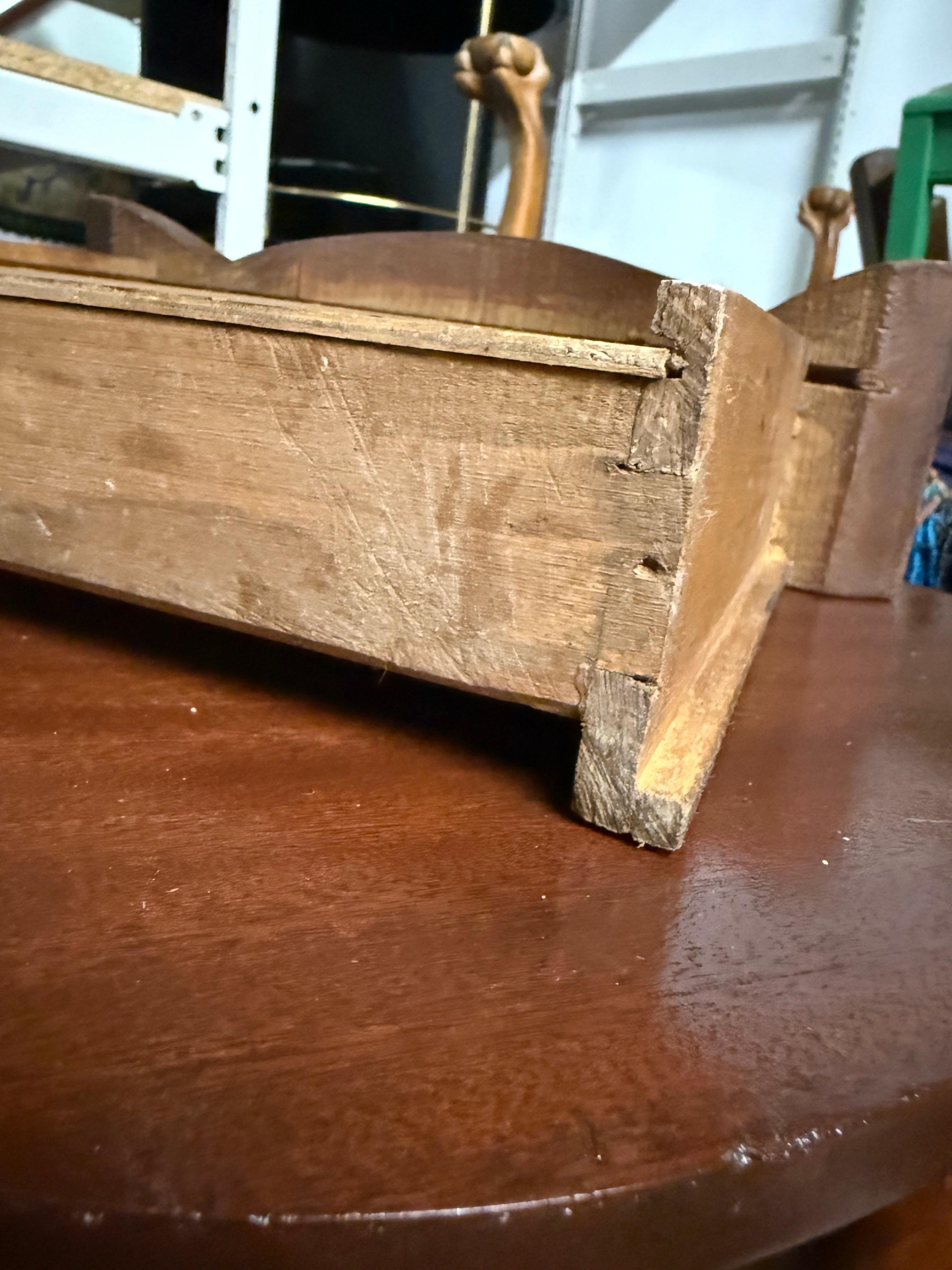A pair of Antique French Art Deco Side Tables With Drawer & Unique Twist Base For Sale 8