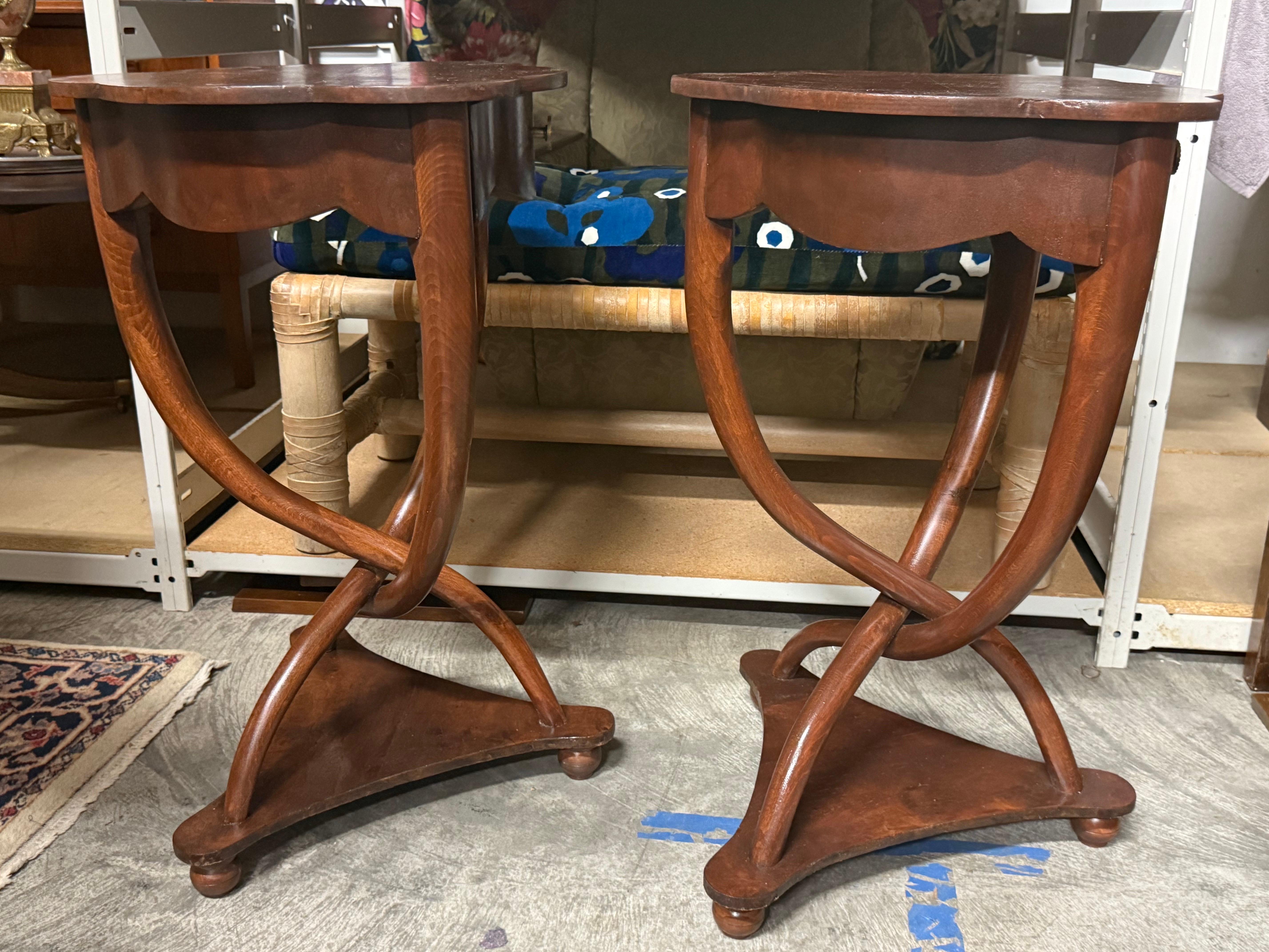 Biedermeier A pair of Antique French Art Deco Side Tables With Drawer & Unique Twist Base For Sale