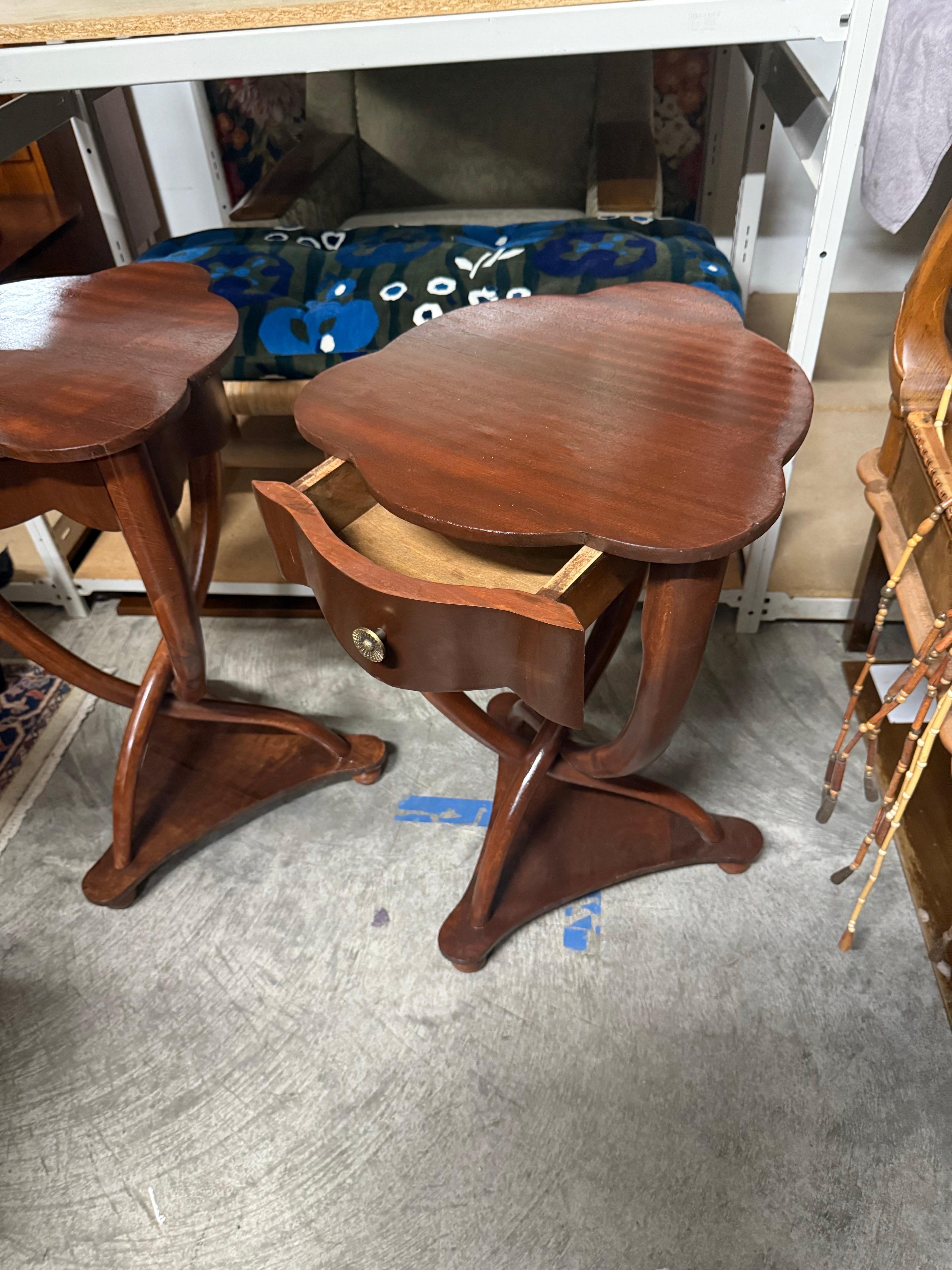 A pair of Antique French Art Deco Side Tables With Drawer & Unique Twist Base For Sale 3