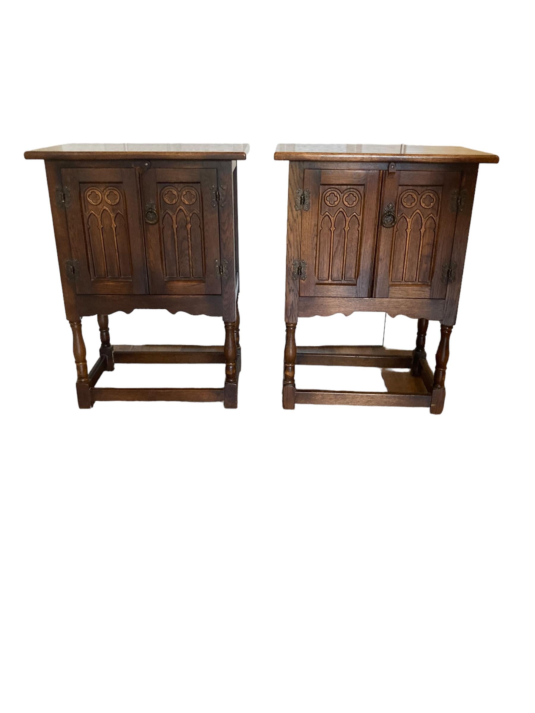 Oak A pair of Antique Gothic Style bedside cabinets