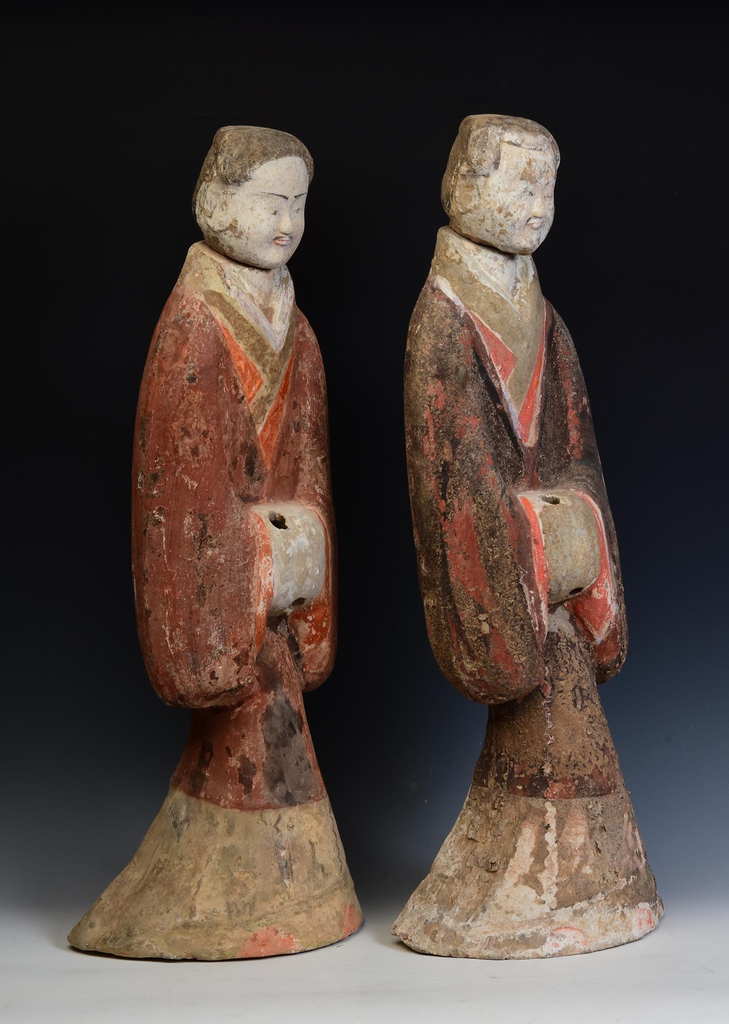 Paire de poteries chinoises antiques de la dynastie Han avec Oxford TL Test en vente 8