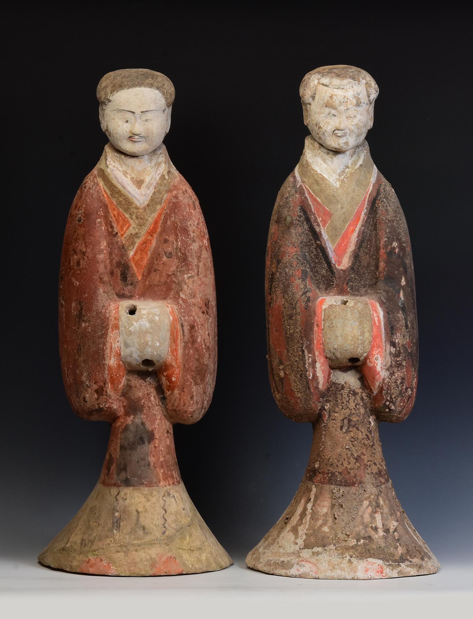 Paire de poteries chinoises antiques de la dynastie Han avec Oxford TL Test en vente 9