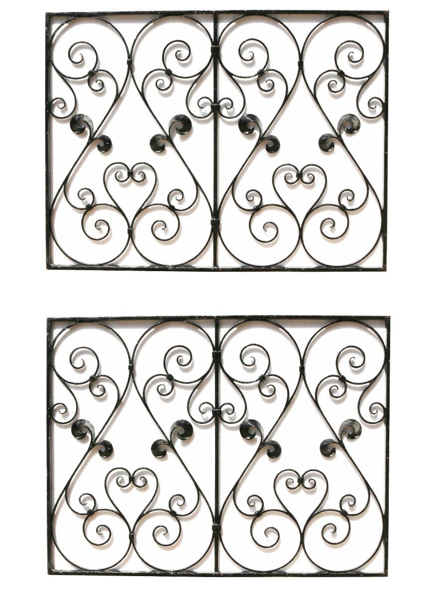 Pair of Antique Iron Panels or Railings In Good Condition In Wormelow, Herefordshire
