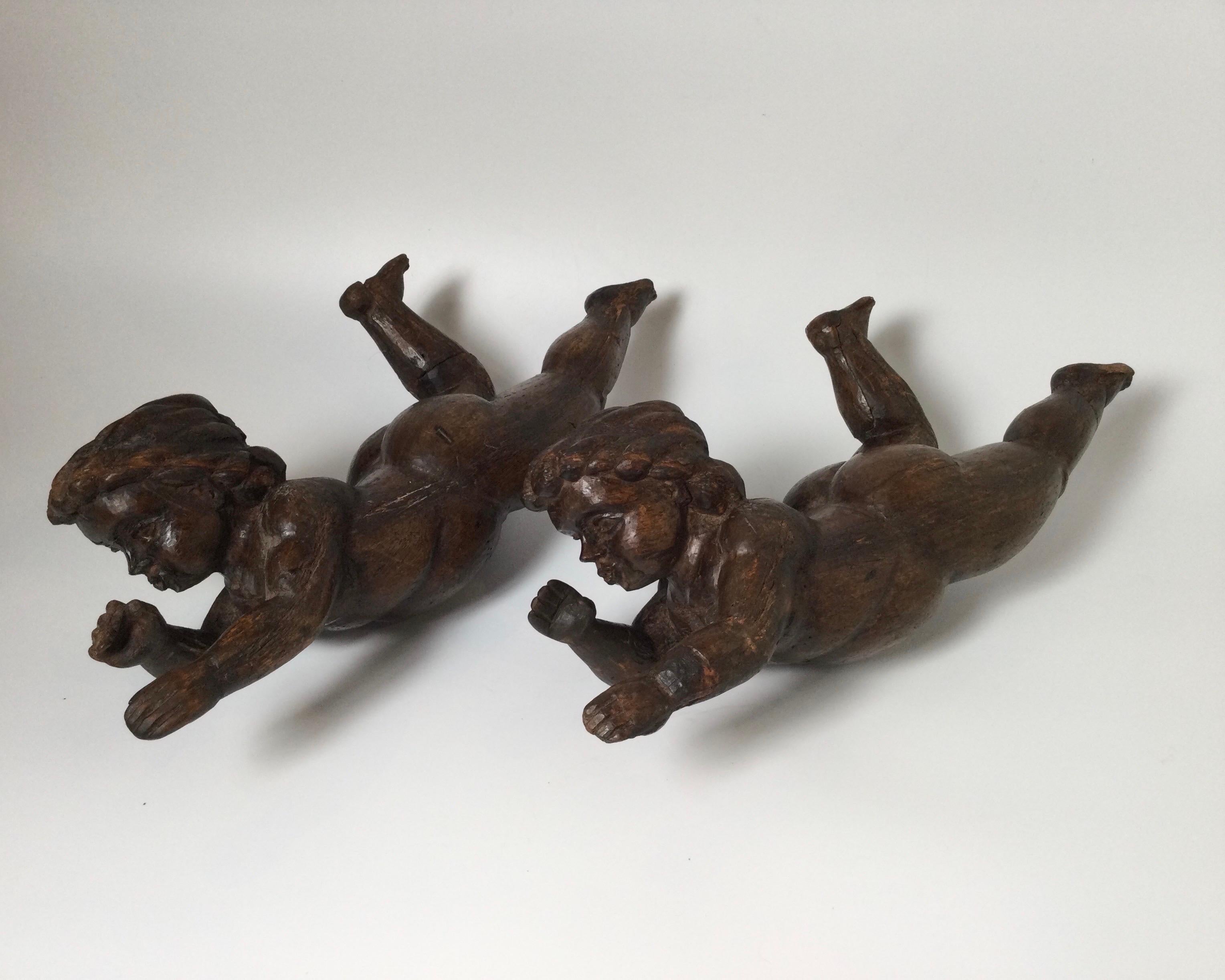 Pair of Antique Italian Hand Carved Walnut Cherubs For Sale at 1stDibs