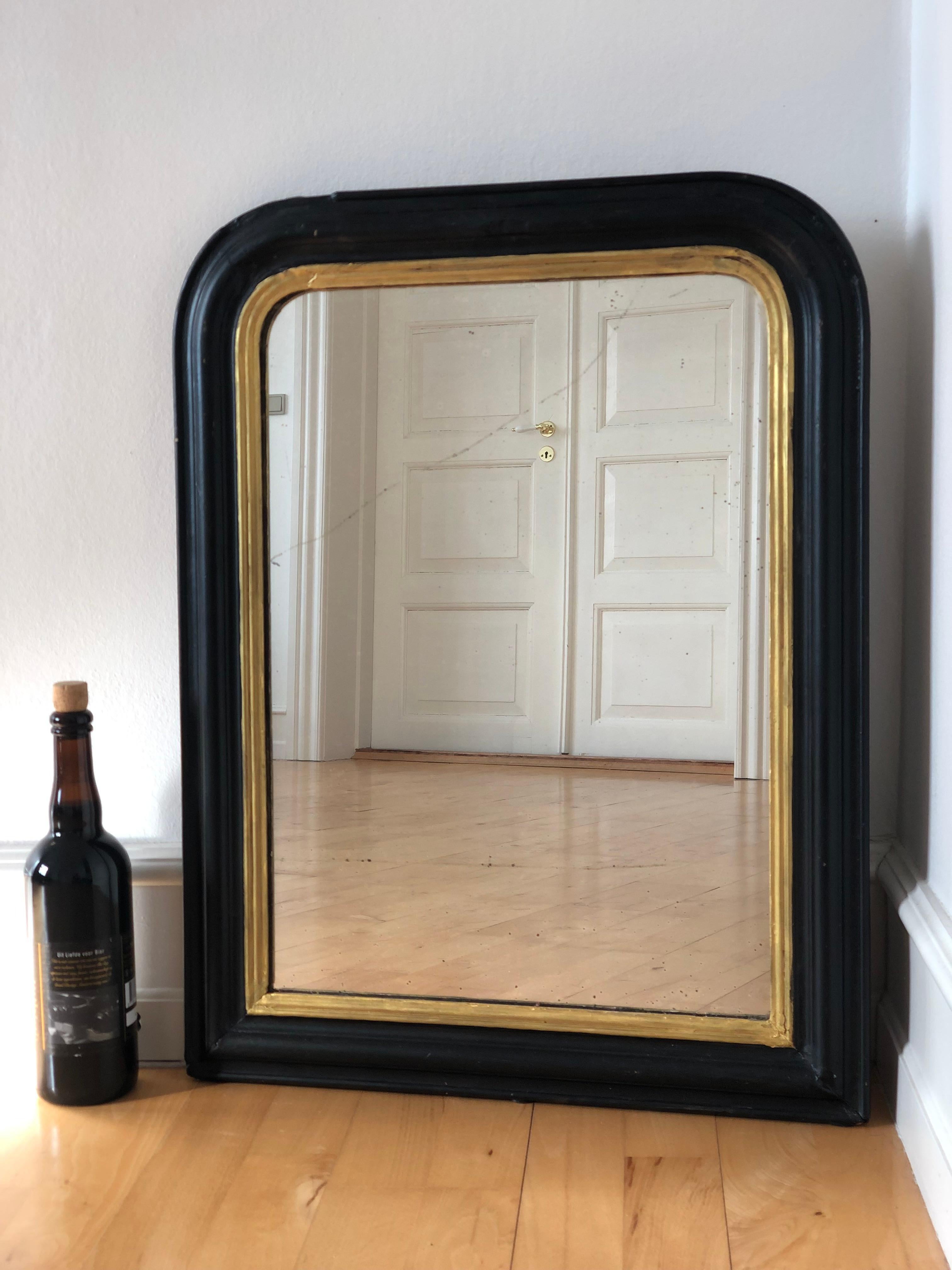A Pair of Antique Louis Philippe French Mirror In Black and Gold Late 19th Centu In Good Condition For Sale In Sakskøbing, DK