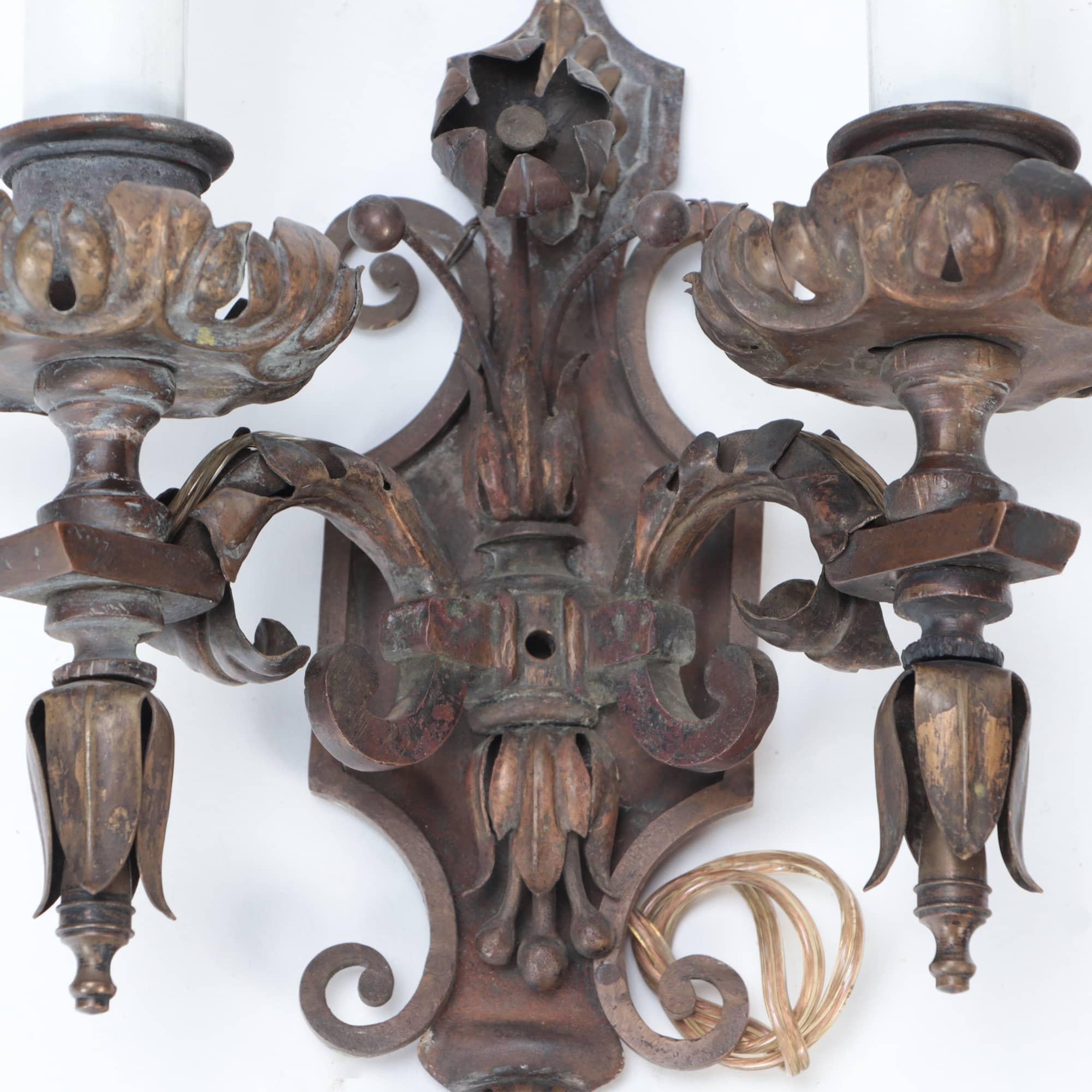 Pair of Antique Wrought Iron Floral Sconces, circa 1920 For Sale 2