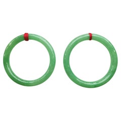 Paire de bracelets en jadéite vert pomme translucide