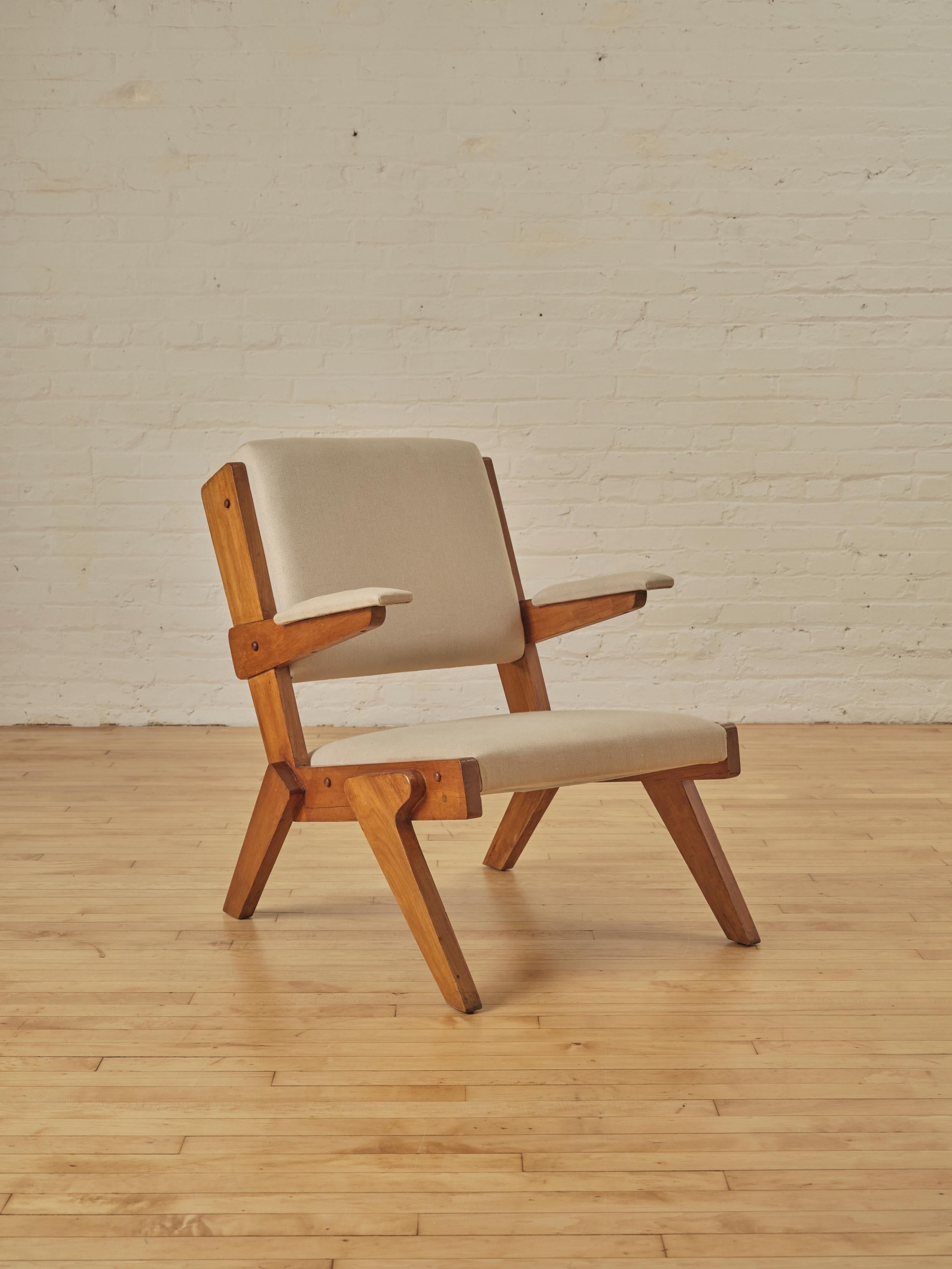 Fabric A Pair of Armchairs by Lina Bo Bardi (Attr)