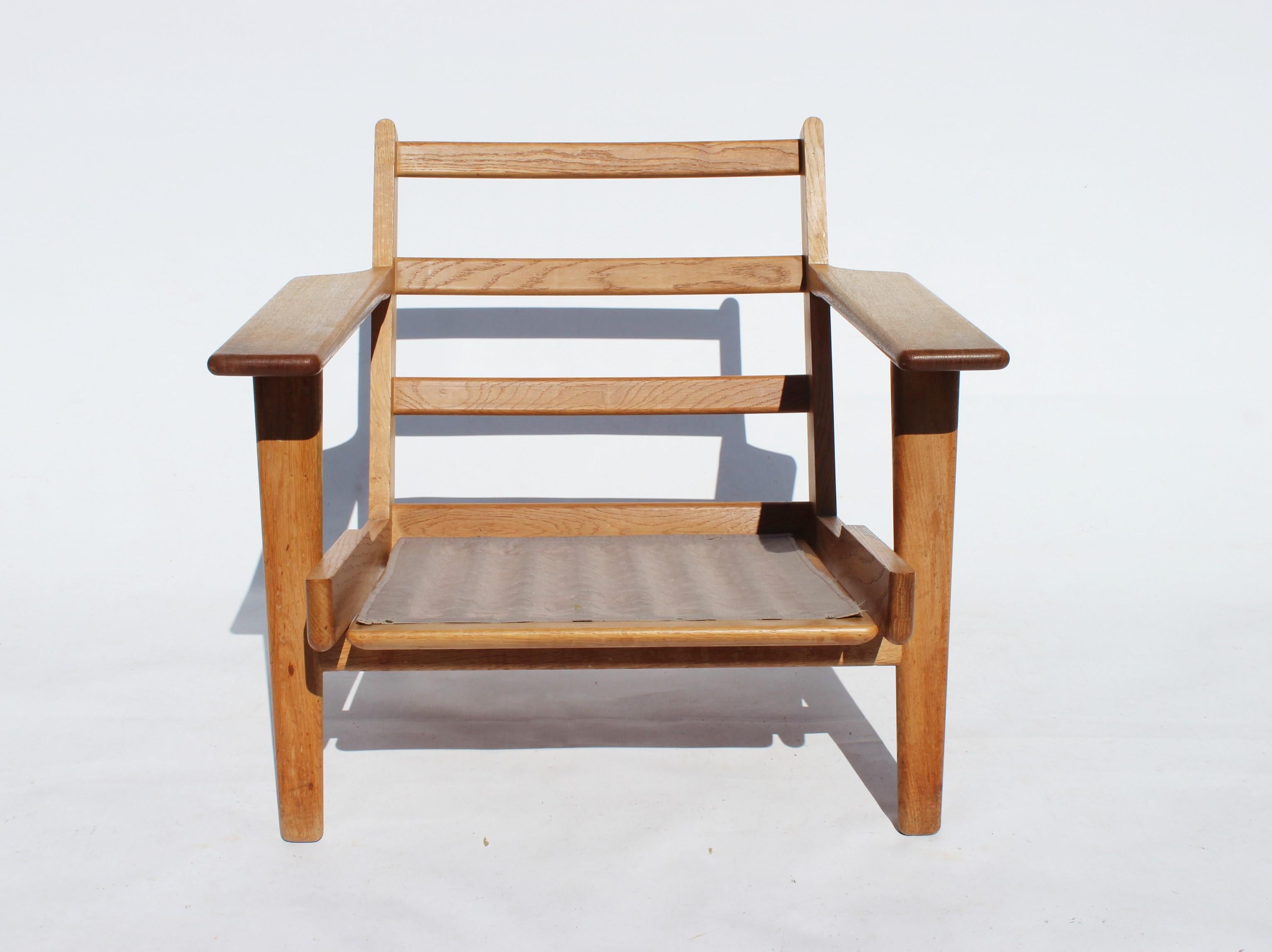 Pair of Armchairs, Model GE290, by Hans J. Wegner and GETAMA 2