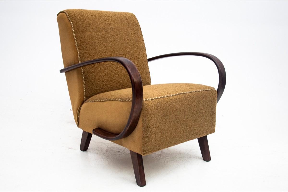 Milieu du XXe siècle Une paire de fauteuils Art déco de J. Halabala des années 1930, République tchèque. en vente