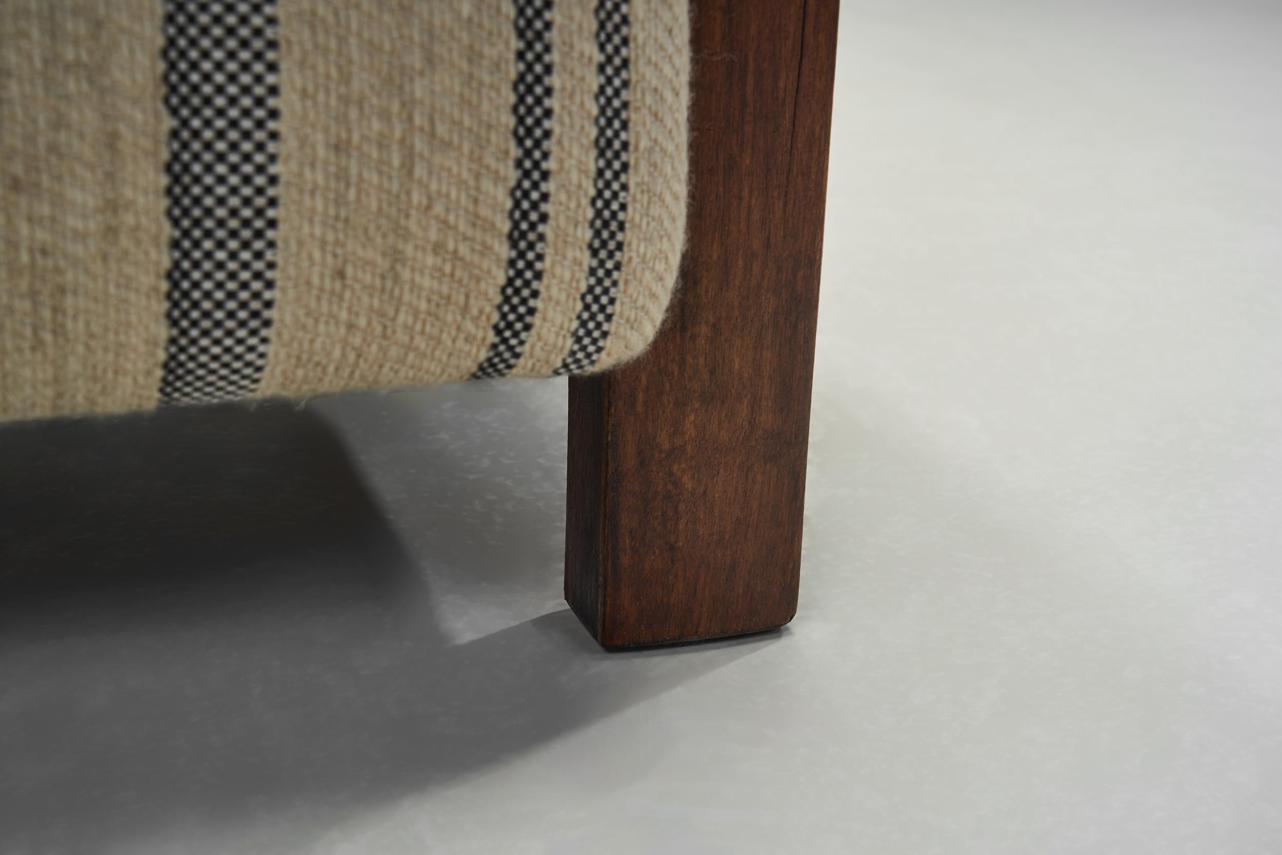 Paire de fauteuils Art déco, Europe, vers 1930 8