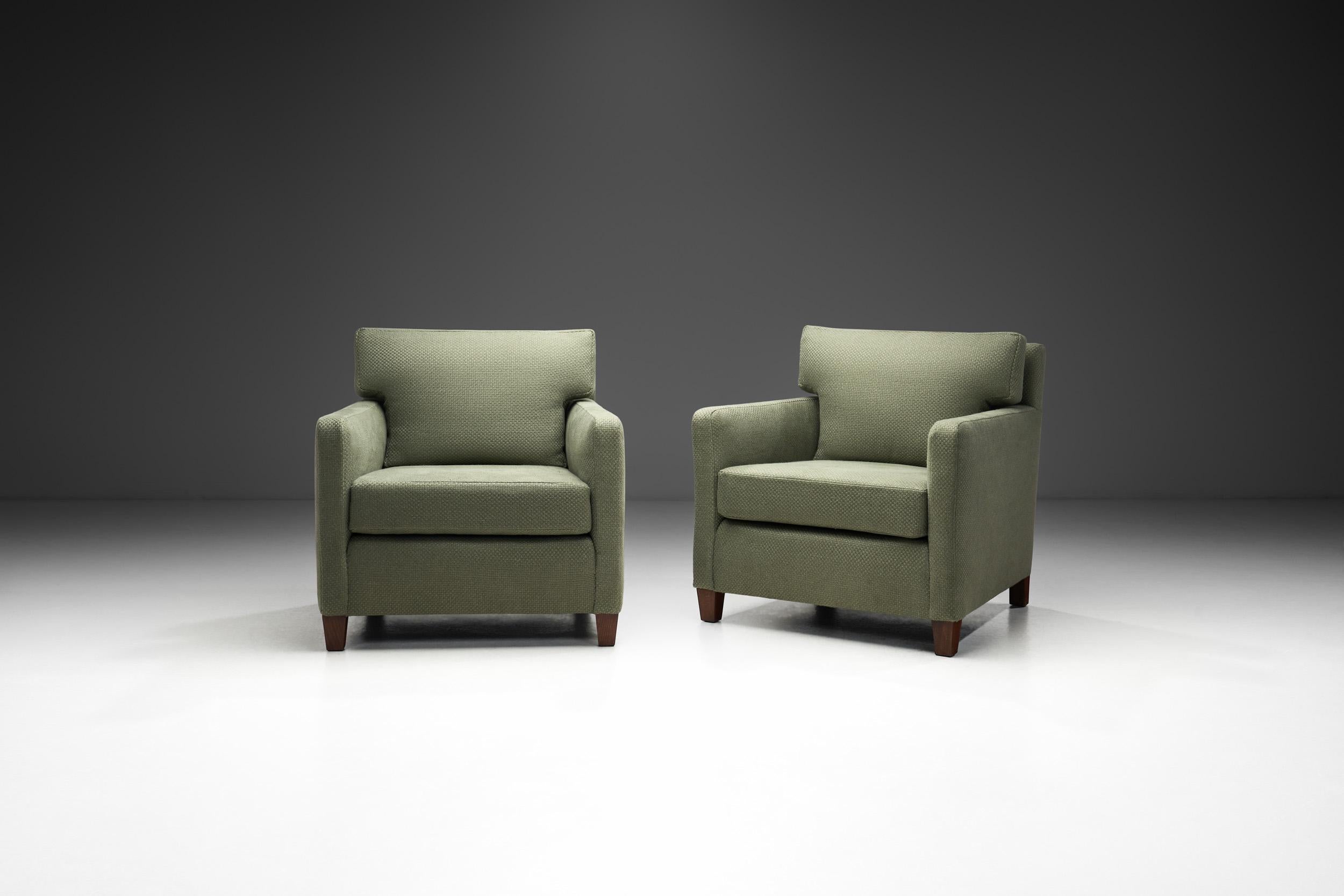 Des formes géométriques audacieuses, des silhouettes frappantes et une sensation de luxe sont quelques-uns des termes qui définissent le mieux le mouvement du début du 20e siècle qui a changé le design à jamais. L'Art déco a laissé une marque