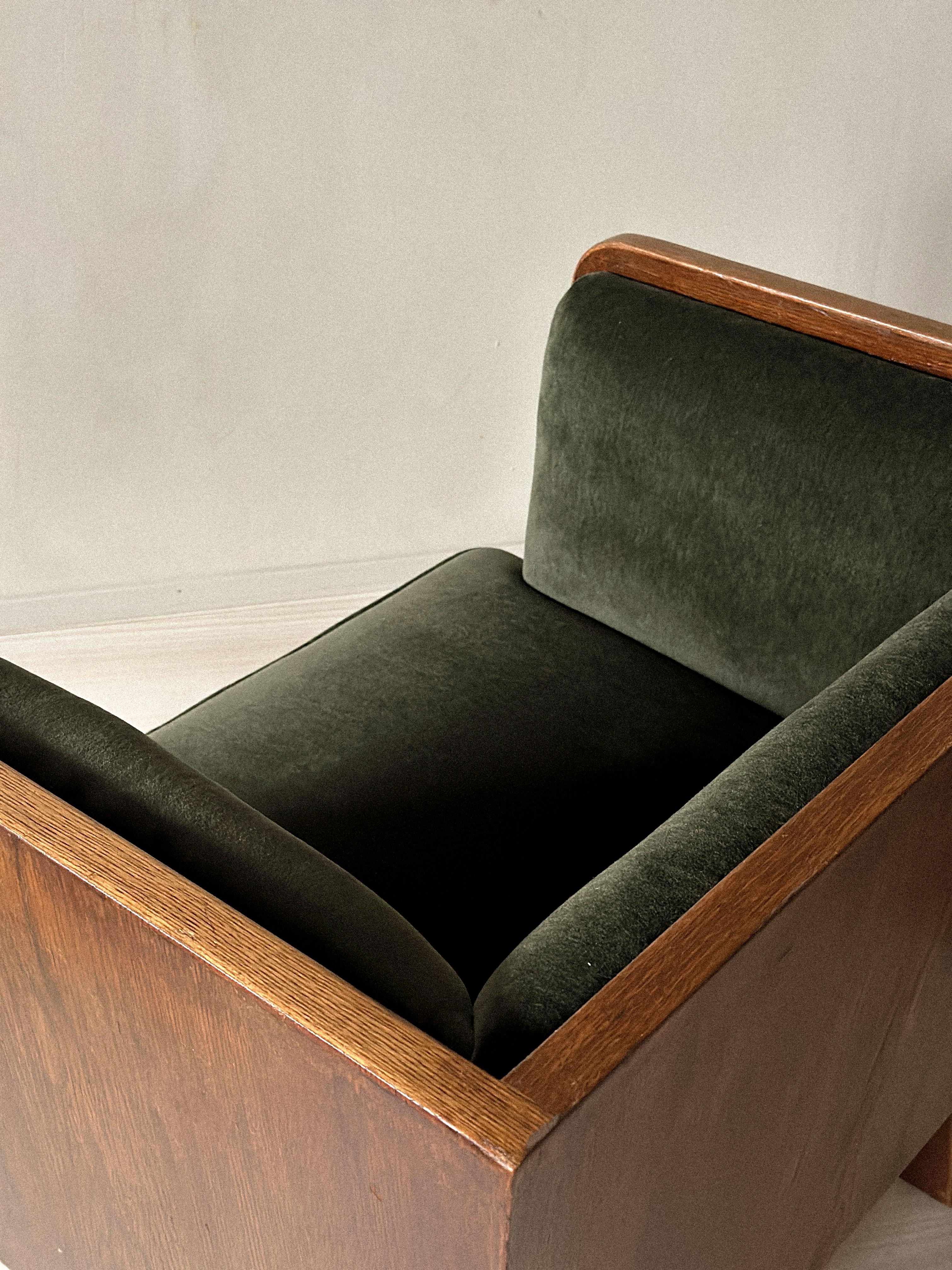 Paire de fauteuils Art Deco en Oak & Greene Greene, Norvège, années 1930 en vente 1