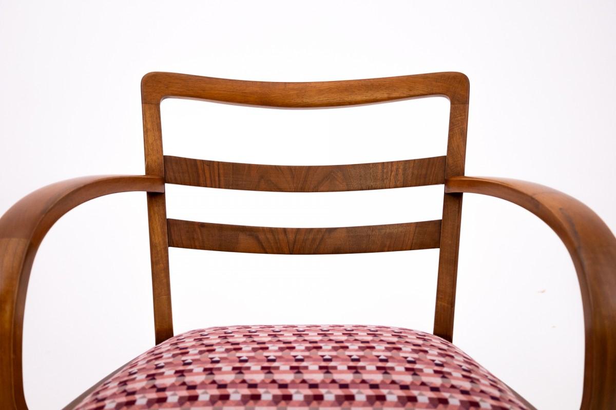 Noyer Paire de fauteuils Art déco, Pologne, milieu du 20e siècle. en vente
