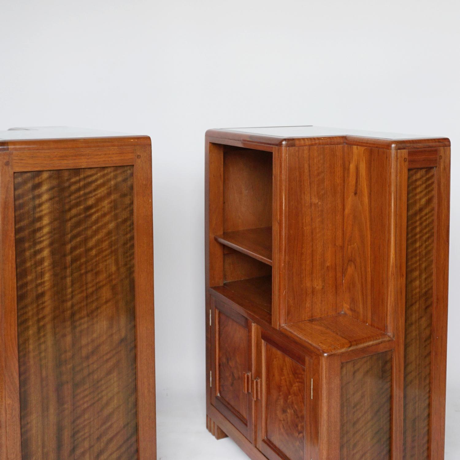 Mid-20th Century Pair of Art Deco Bedside Cabinets by Betty Joel