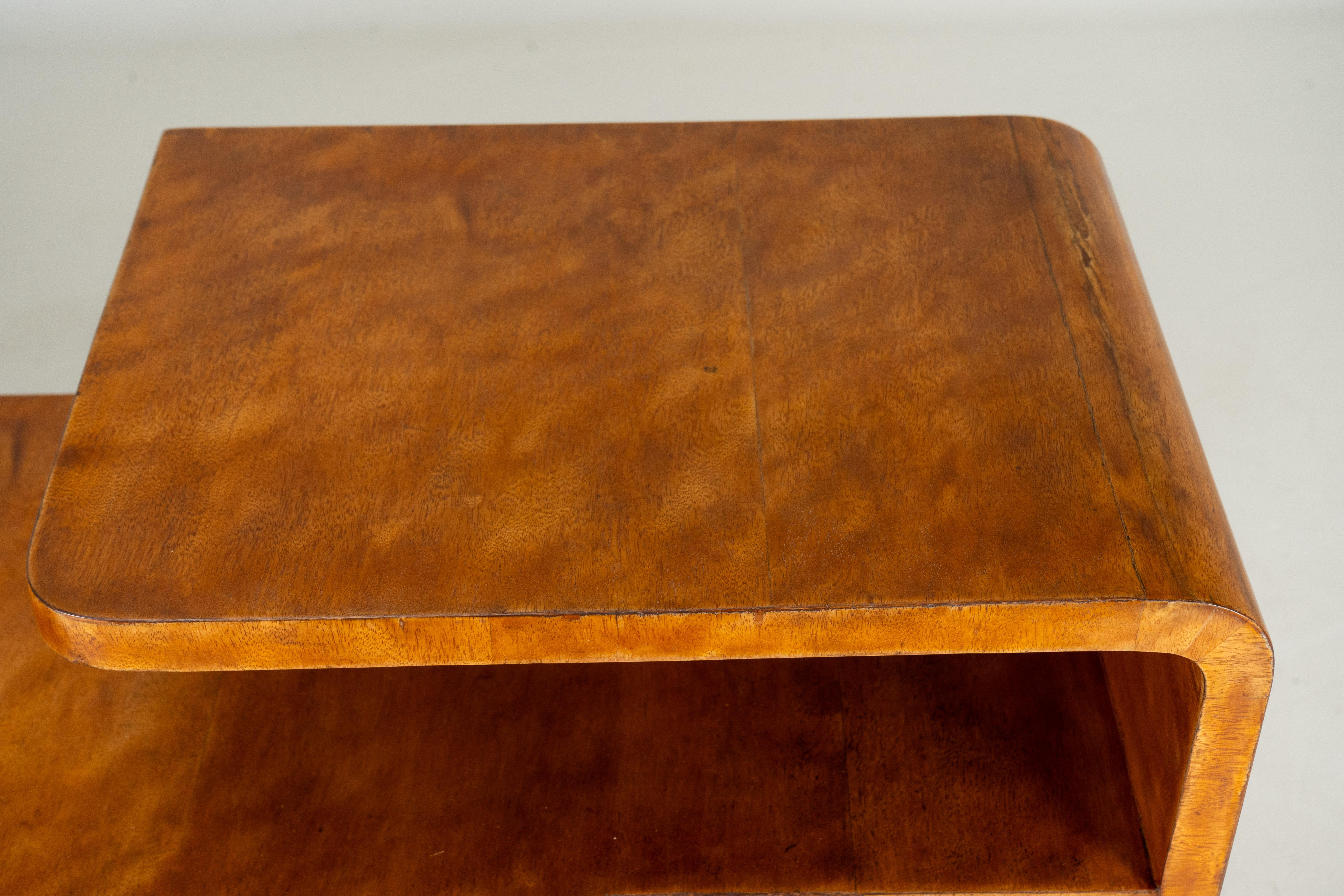A Pair of Art Deco Bedside Chests For Sale 1