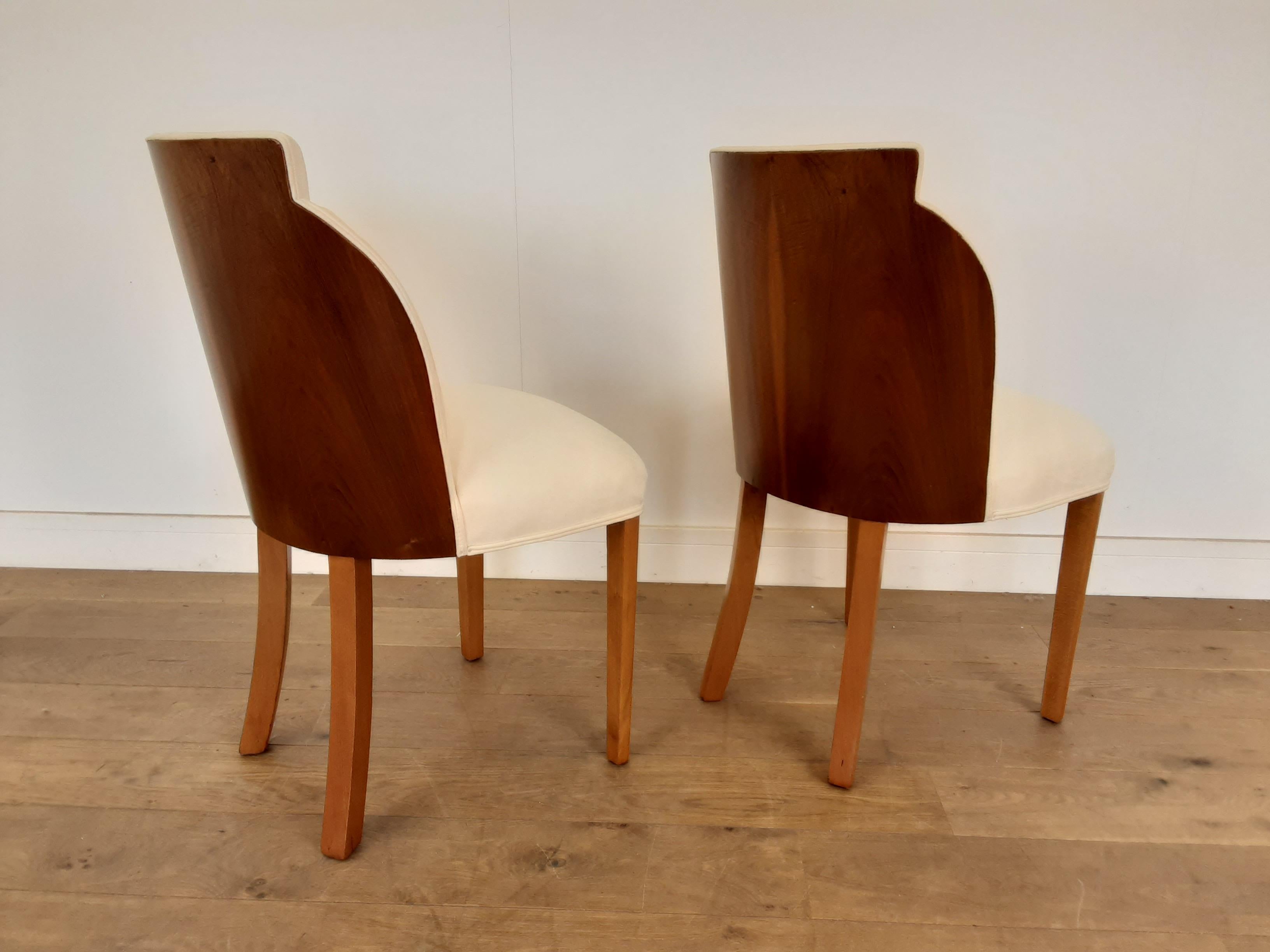 20th Century Pair of Art Deco Cloud Back Chairs in Walnut by Epstein, circa 1930 For Sale