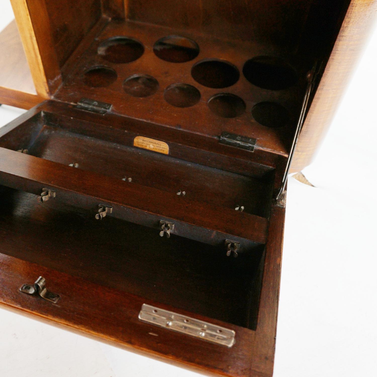 Pair of Art Deco Drinks Tables Burr & Figured Walnut English, Circa 1940 15